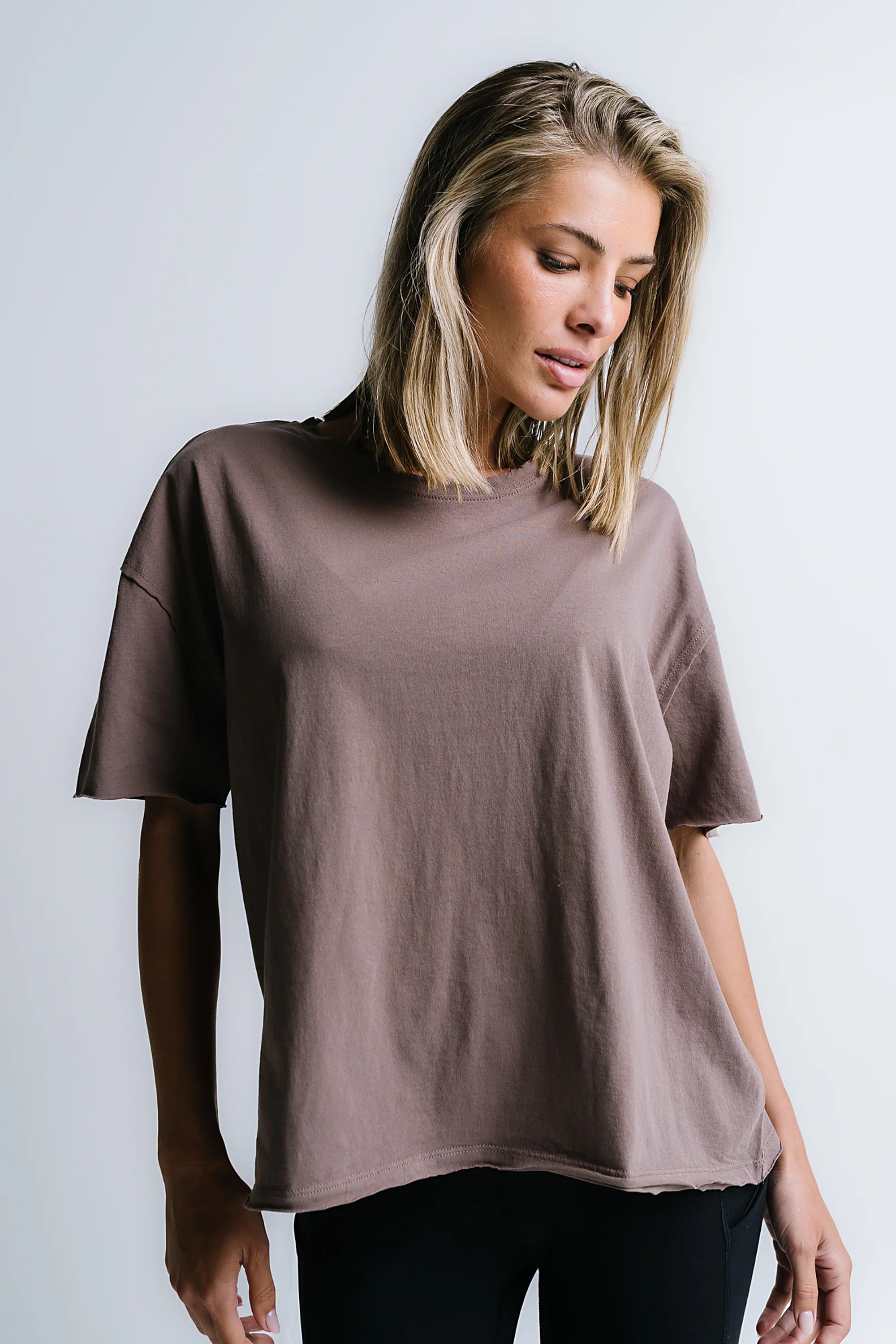 Abby Oversized Tee in Mocha - FINAL SALE - Image 3