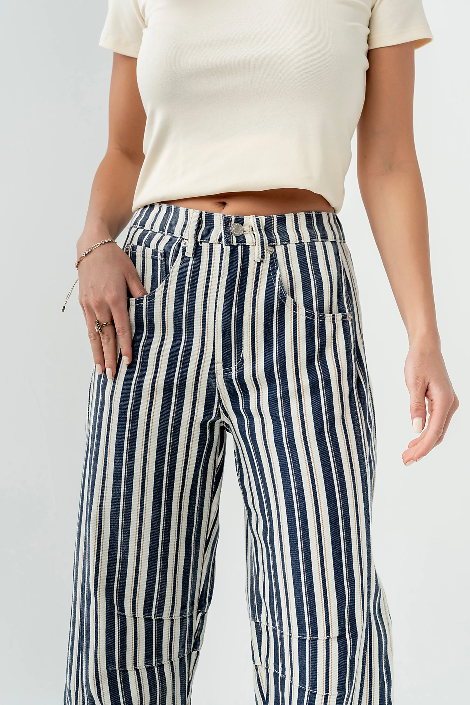 Lisette Barrel Jeans in Multi - Image 4
