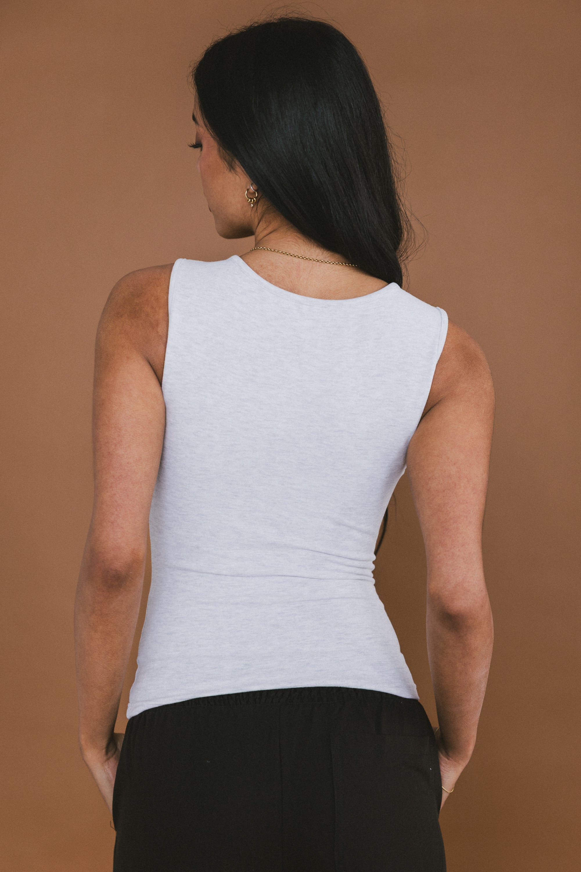 Alder Fitted Tank in Grey - Image 7