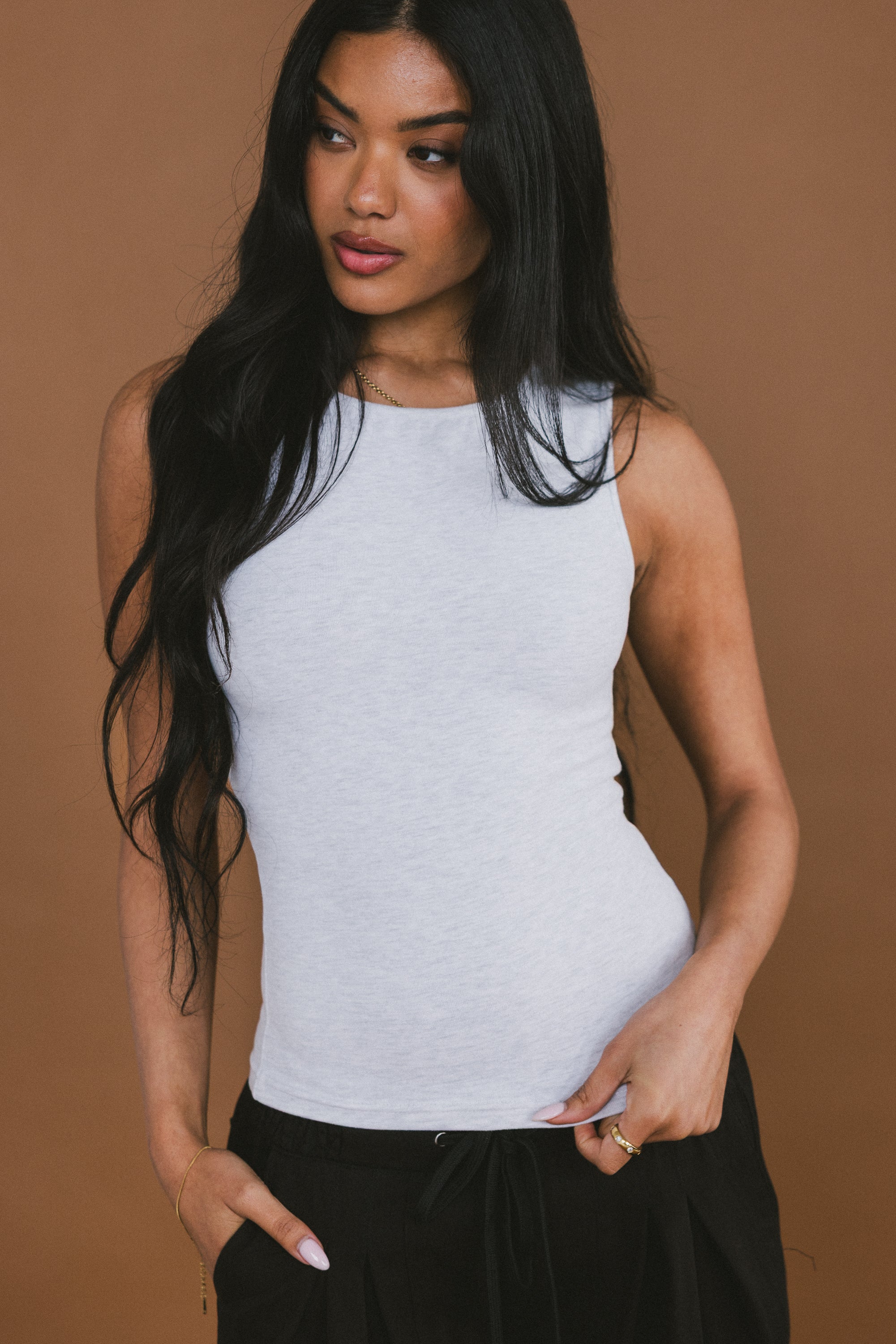 Alder Fitted Tank in Grey - Image 8