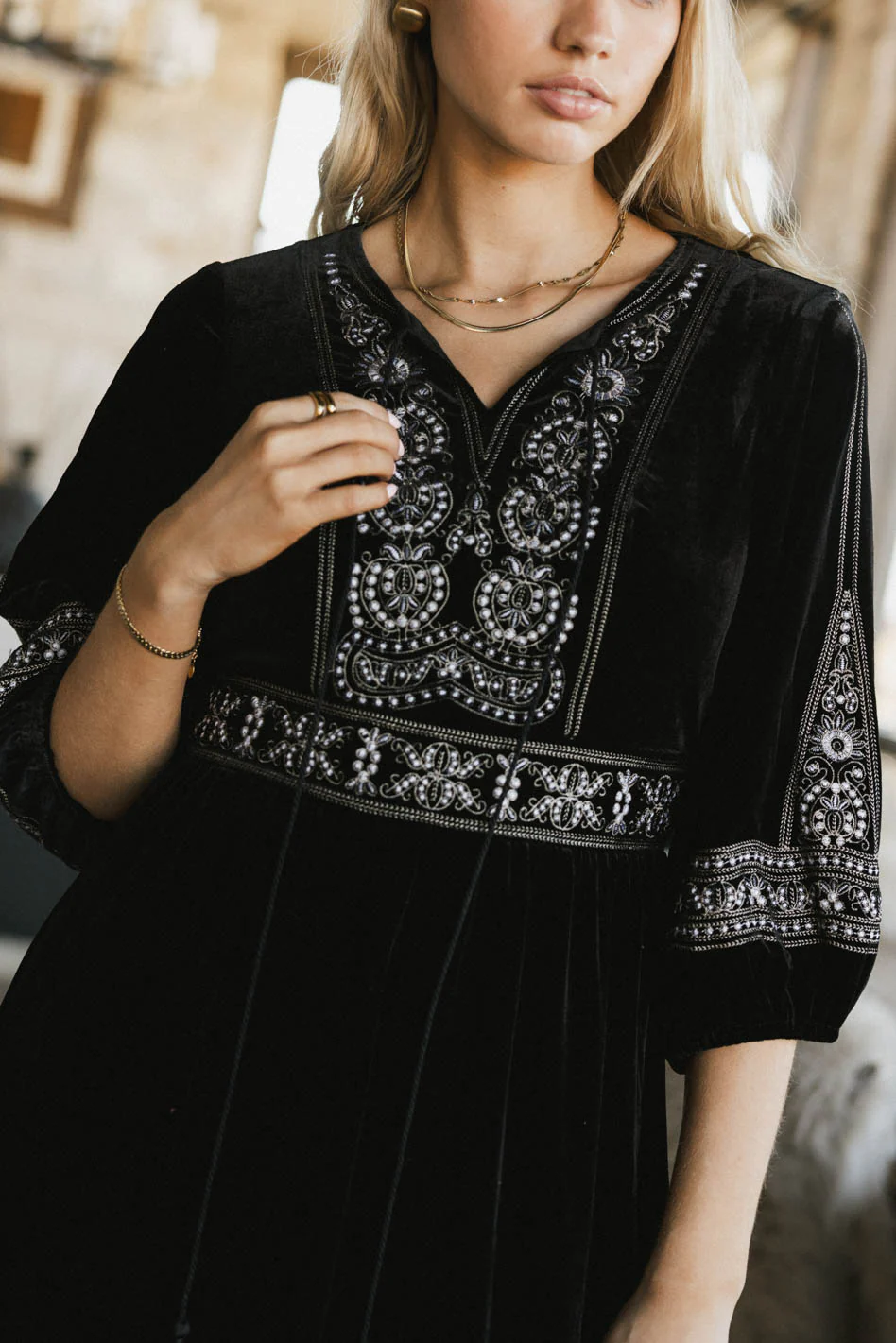 Alina Velvet Midi Dress - FINAL SALE - Image 5