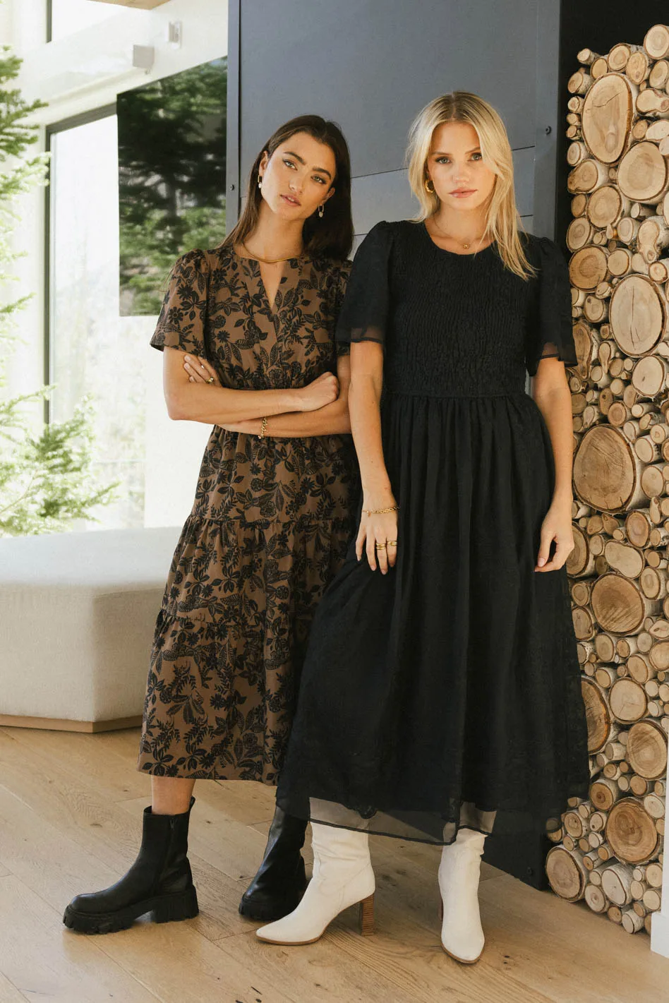 Alora Embroidered Dress in Navy - FINAL SALE - Image 2