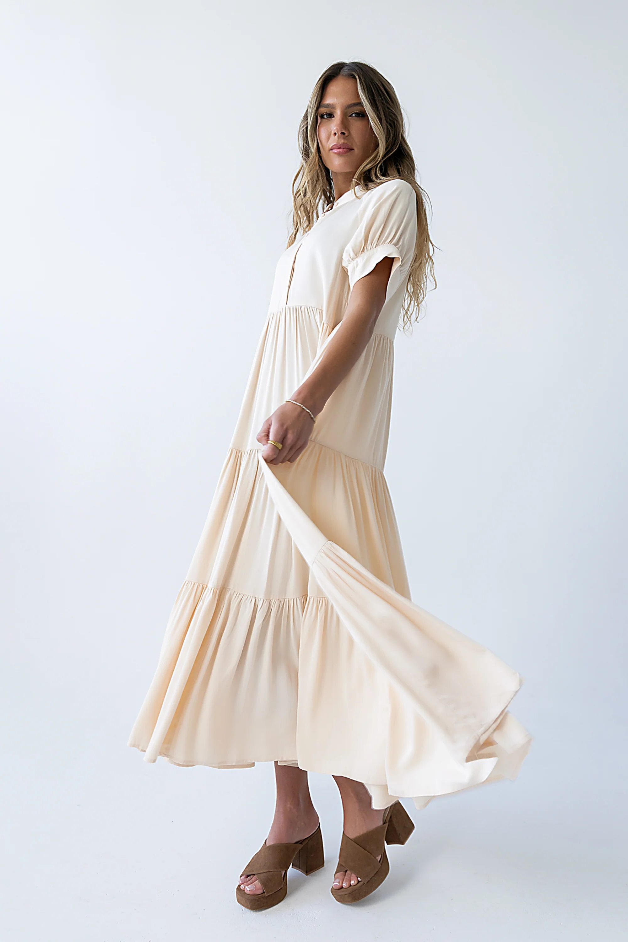 Amanda Tiered Dress in Cream - Image 7