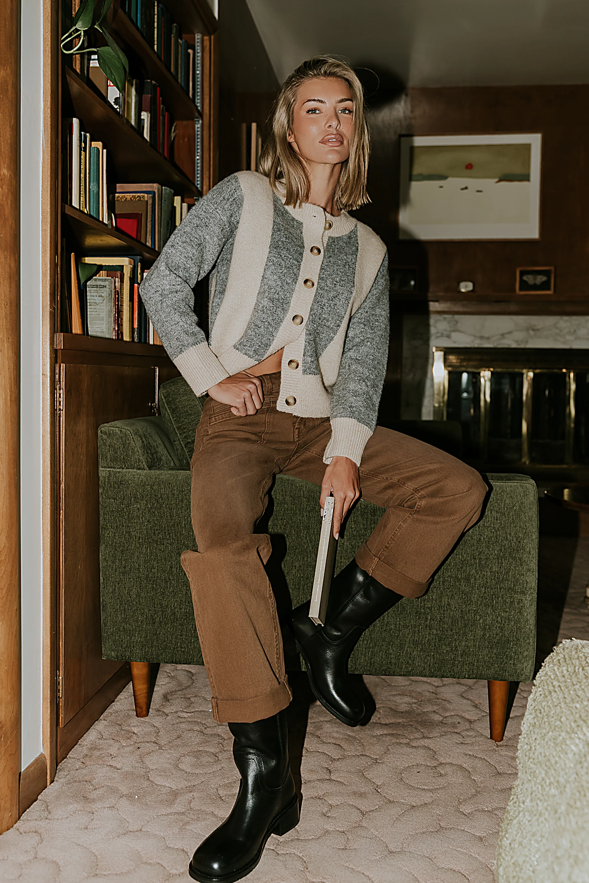 Amber Wide Leg Jeans in Brown - FINAL SALE - Image 2
