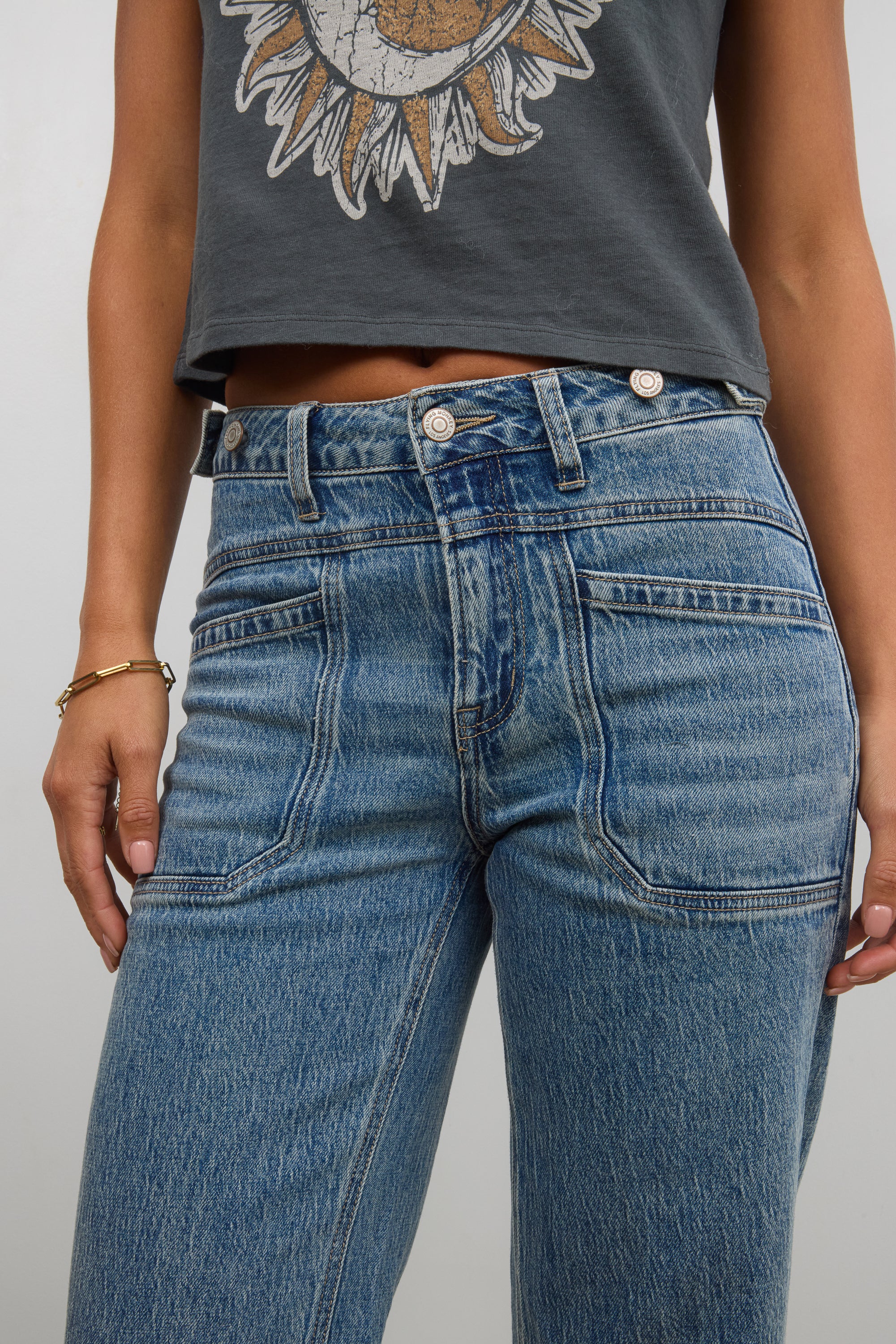 Amber Wide Leg Jeans in Medium Wash - FINAL SALE - Image 8