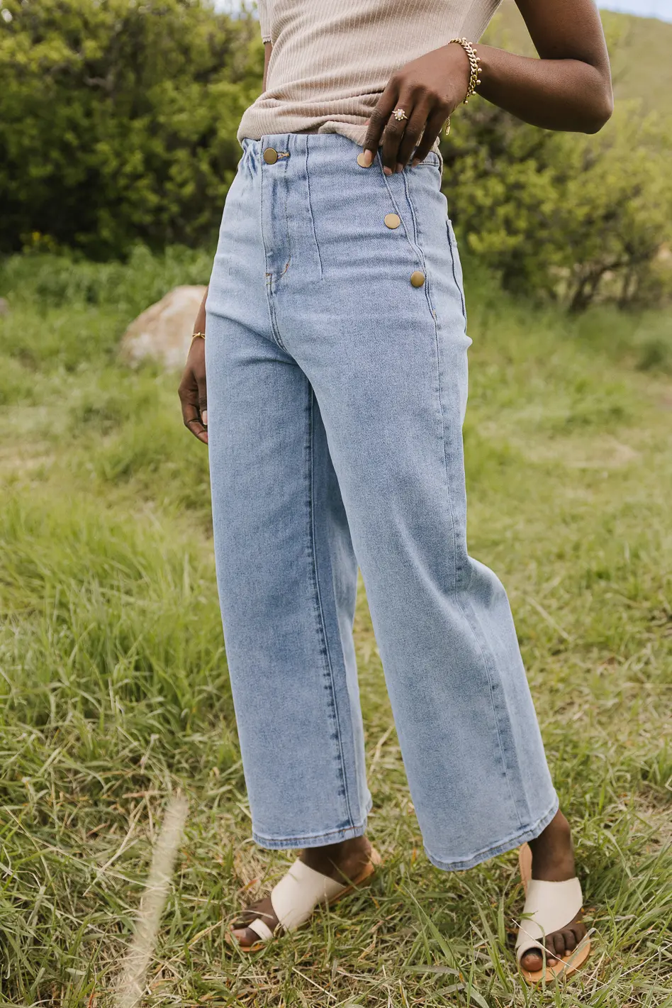 Amiri Wide Leg Jeans in Light Wash - FINAL SALE - Image 5