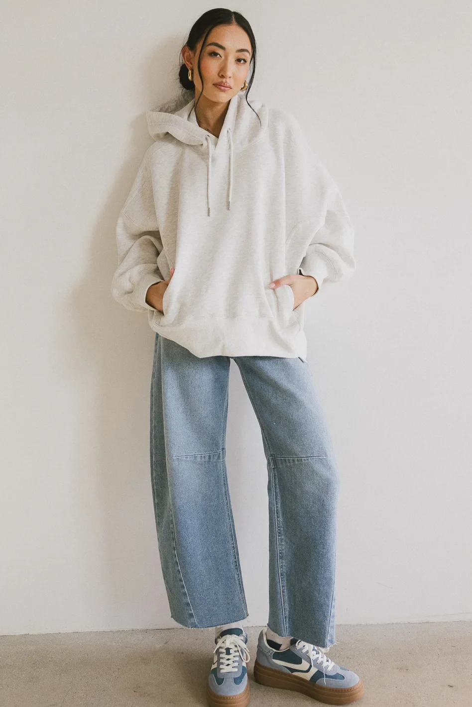 Andie Oversized Hoodie in Grey - Image 2
