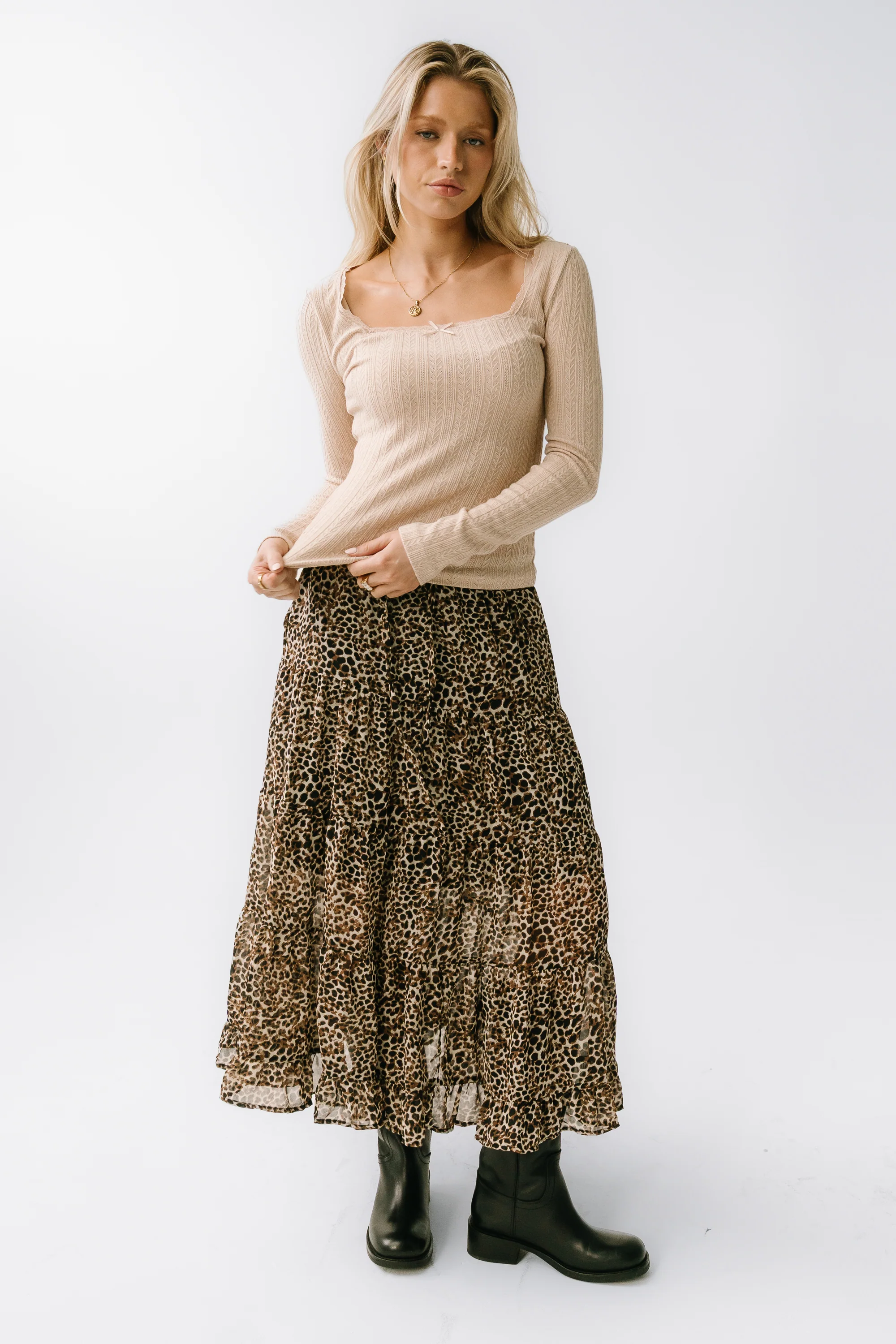 Andrea Knit Top in Taupe - Image 3