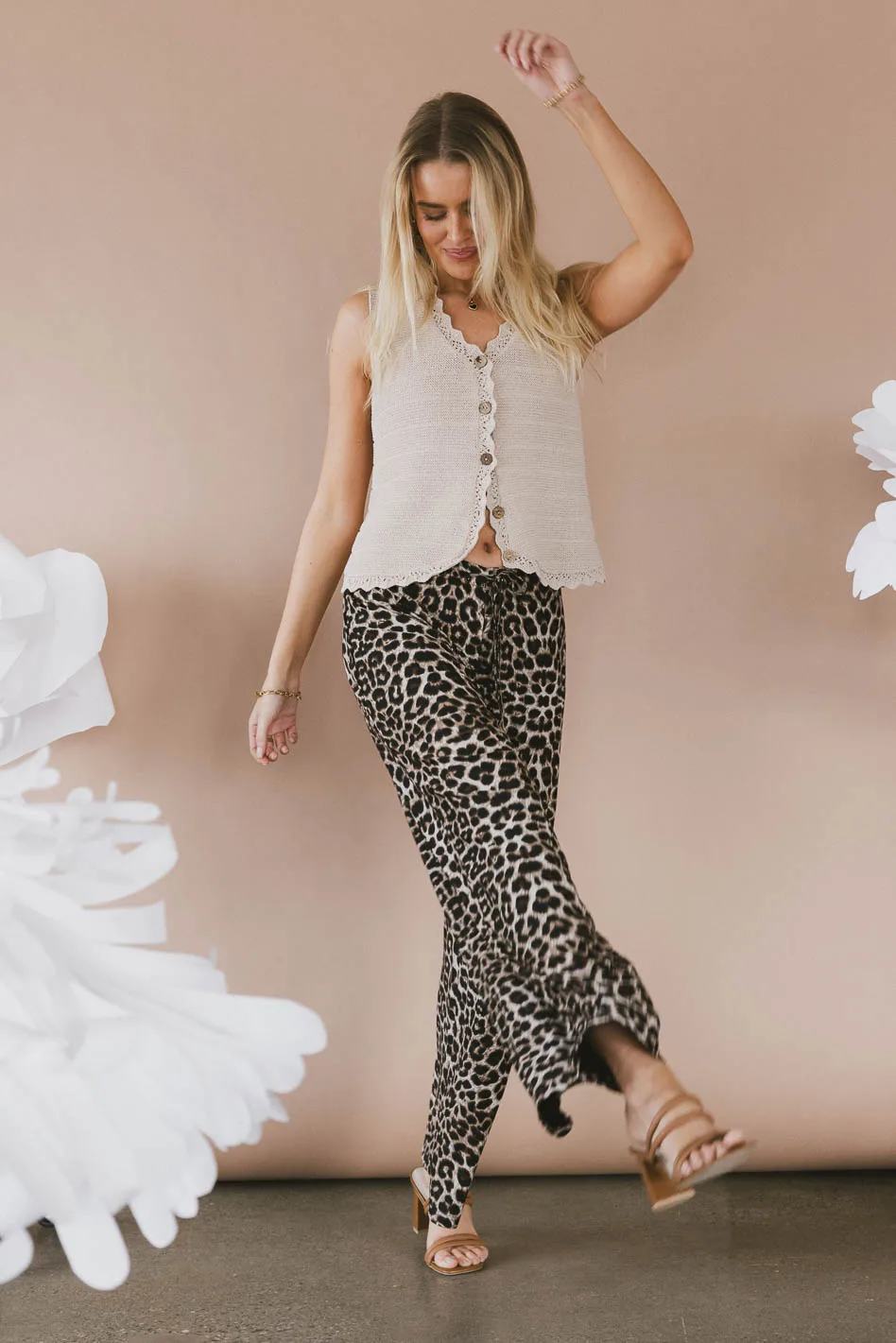 Annie Knit Vest in Oatmeal - FINAL SALE - Image 2