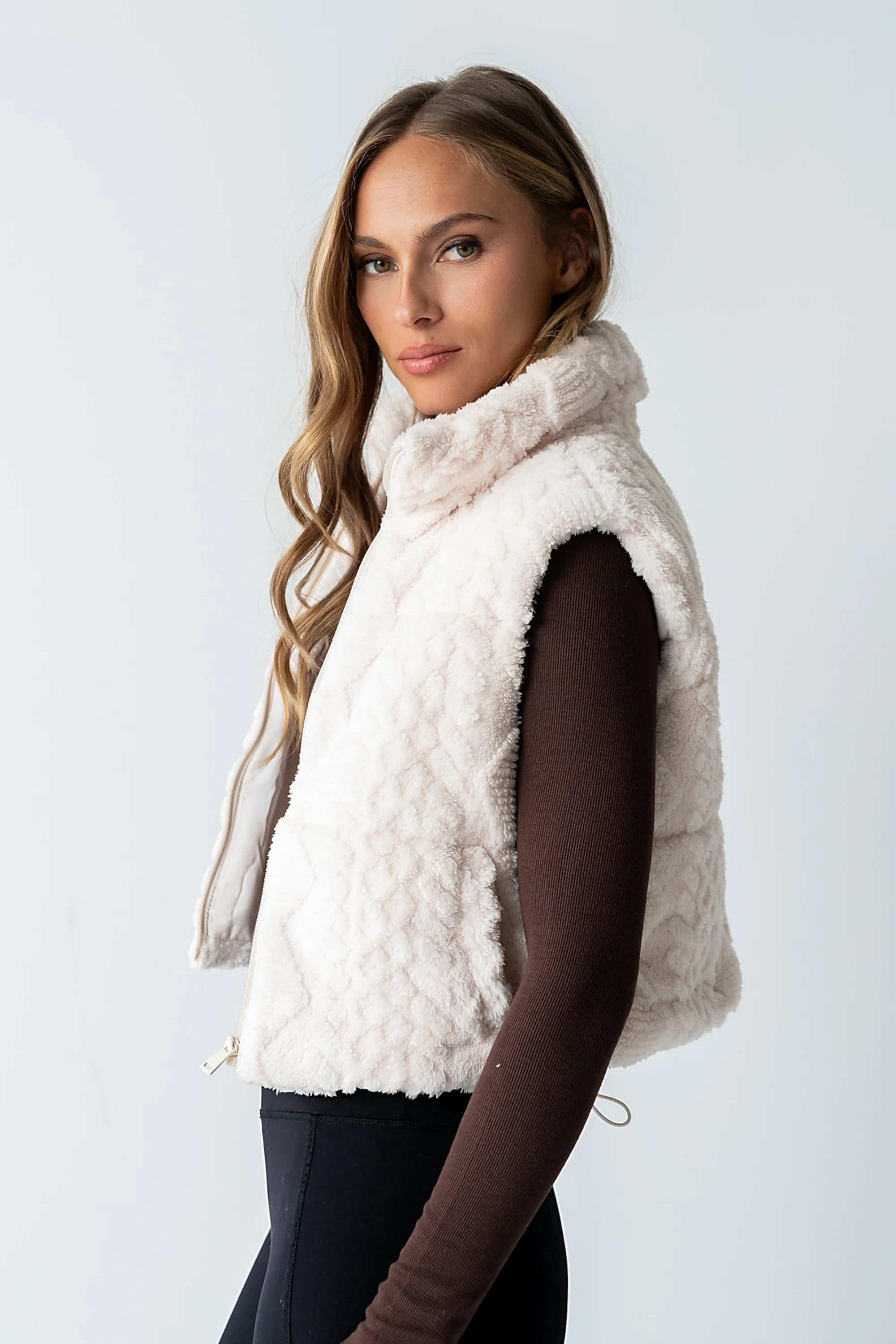 Anthony Cable Knit Vest - Image 6