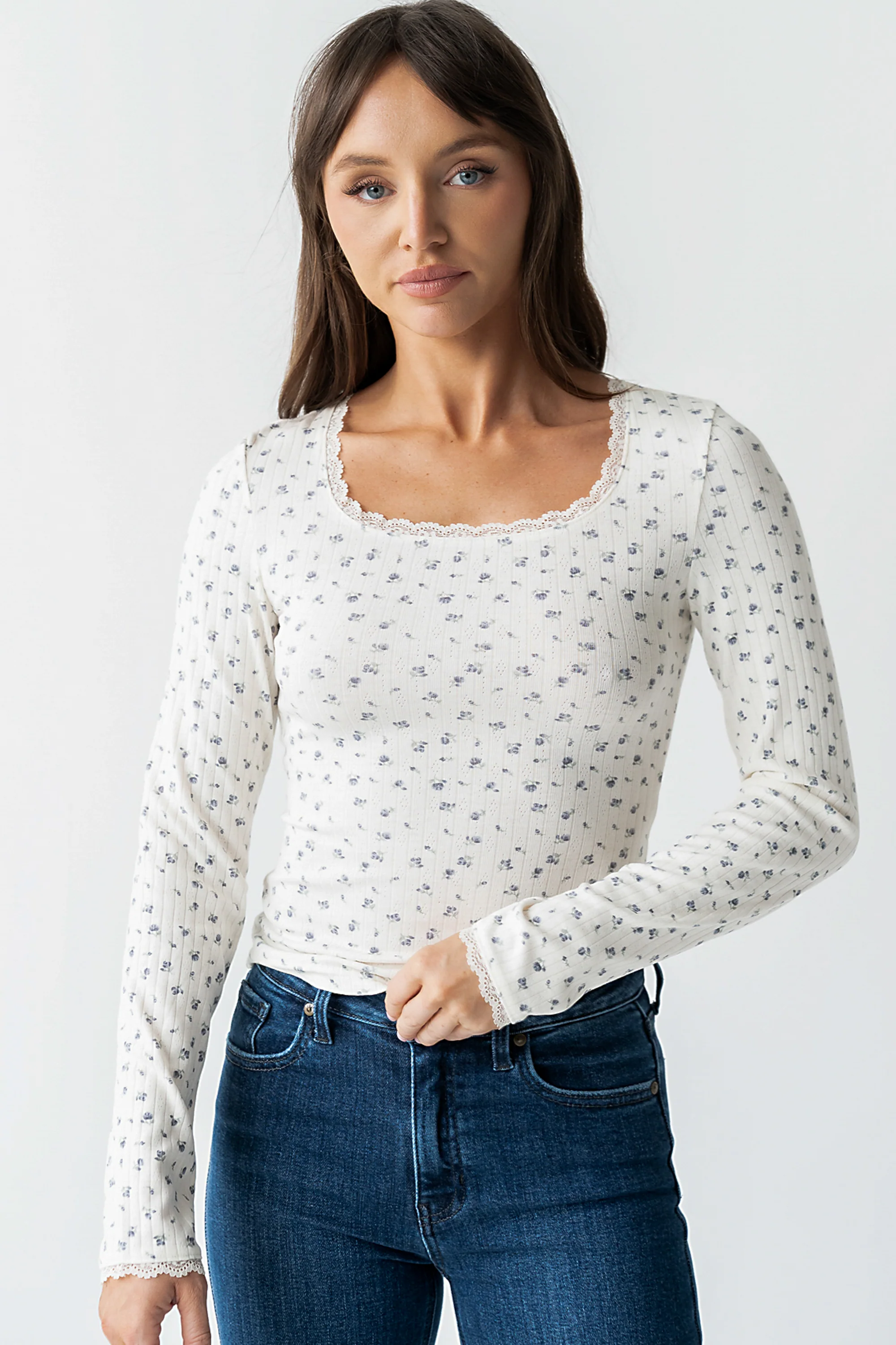 Archie Floral Top in Navy - FINAL SALE - Image 4