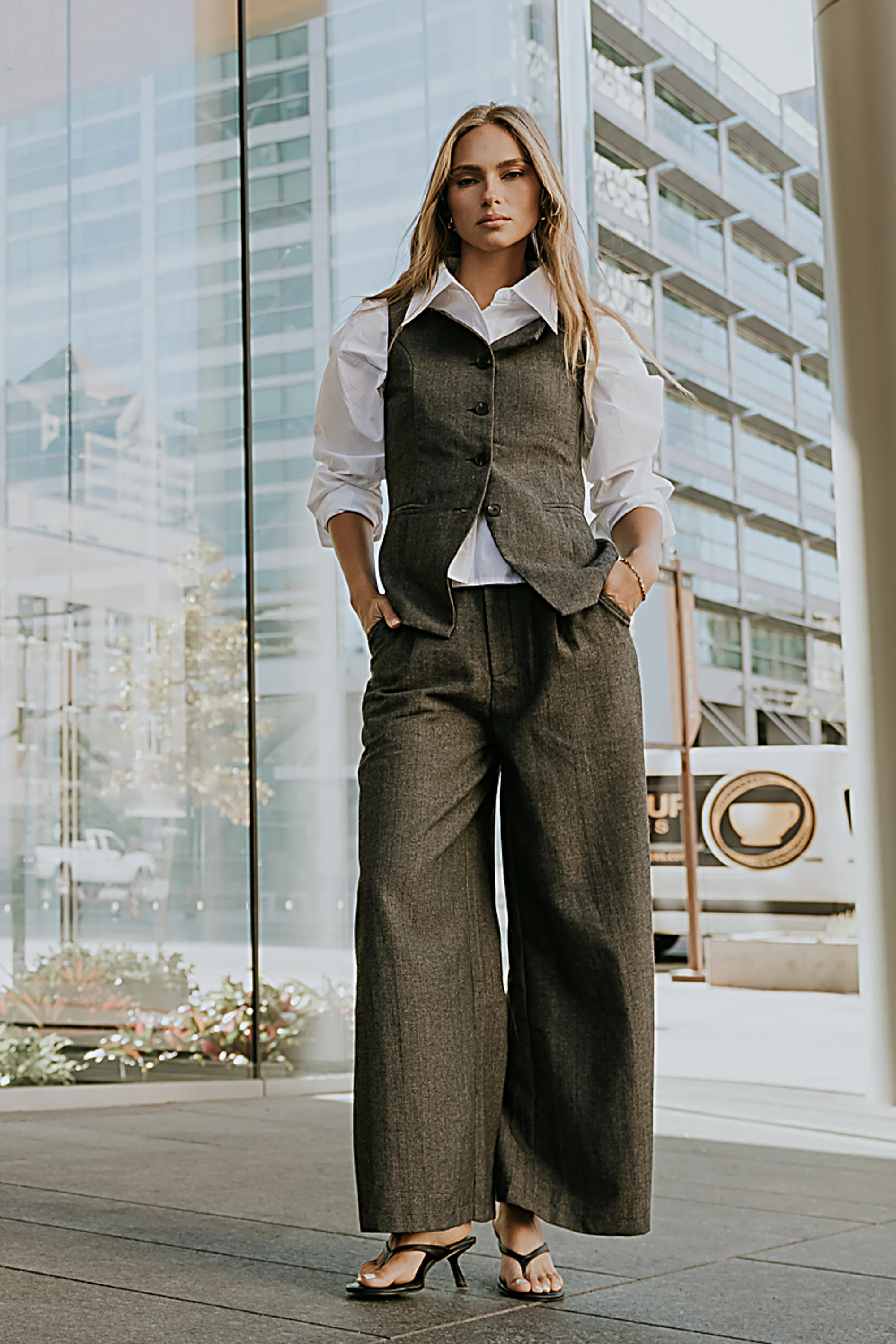 Arden Herringbone Wide Leg Trousers - Image 4