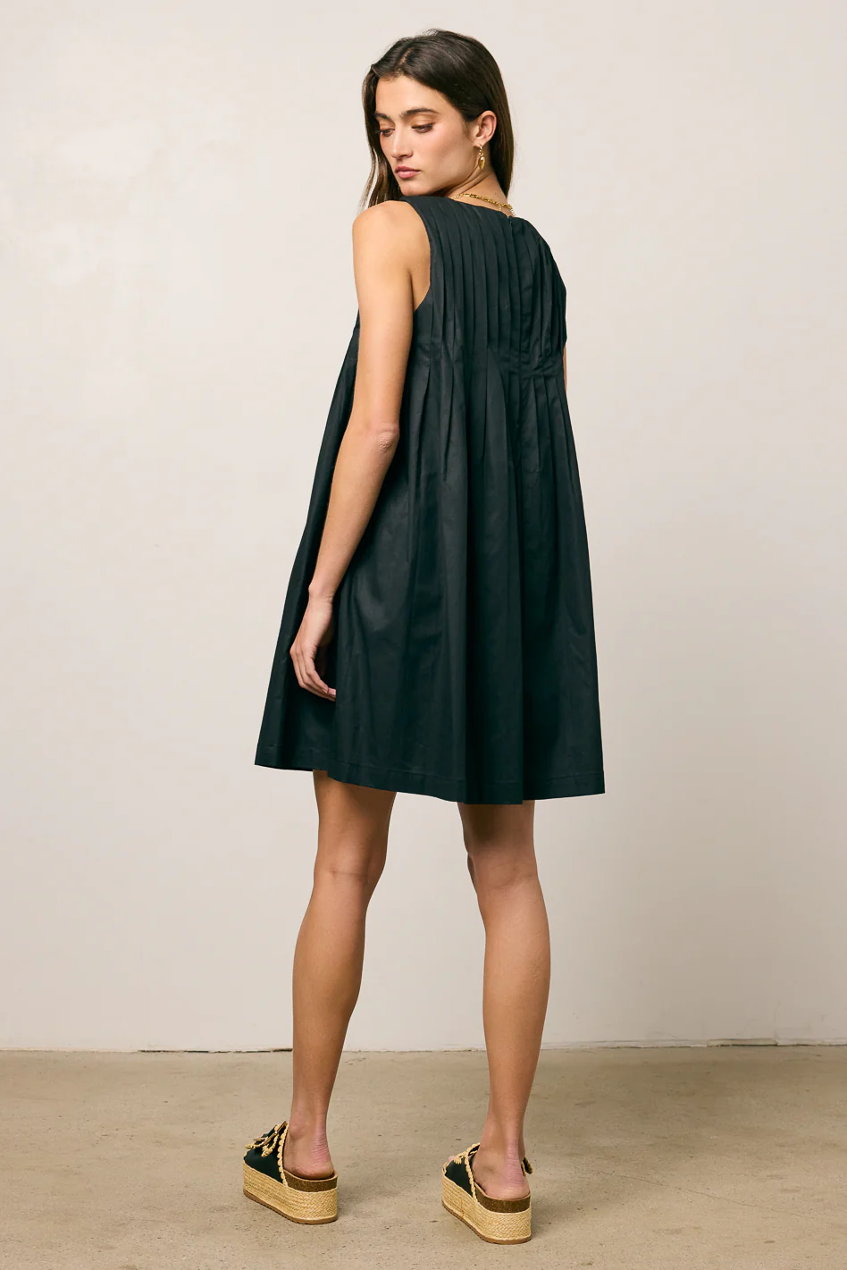 Arizona Pleated Babydoll Dress in Black - FINAL SALE - Image 4