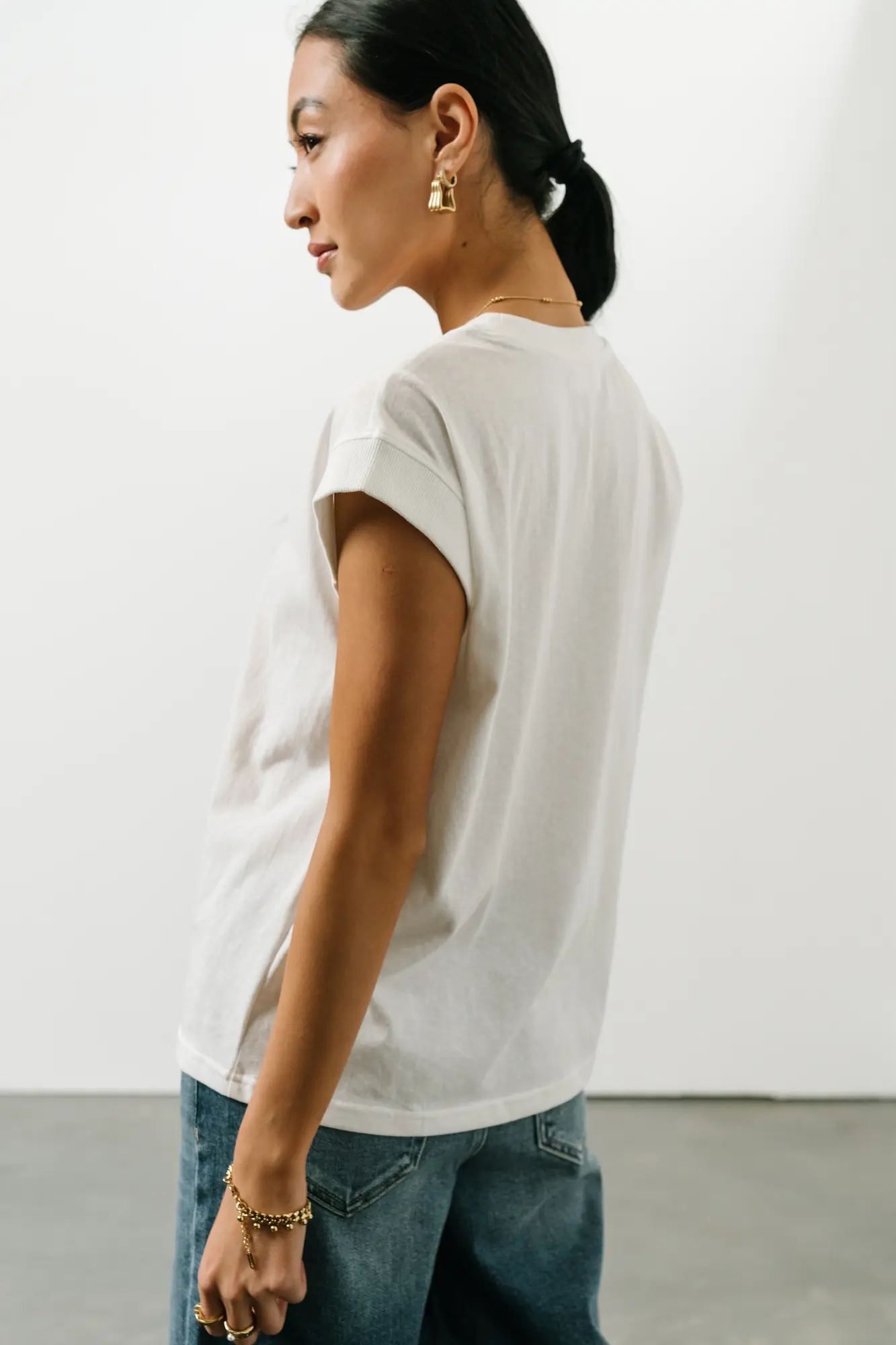 Arlo Top in White - FINAL SALE - Image 6
