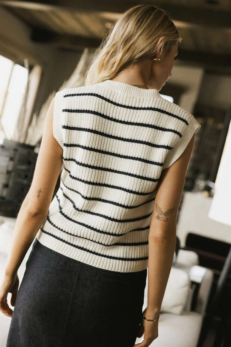 Ashen Sweater Vest in Navy - FINAL SALE - Image 4