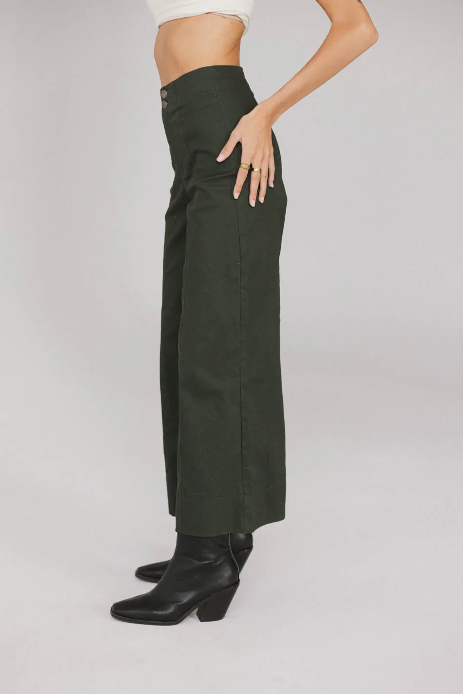 Aspen Wide Leg Pants in Hunter Green - FINAL SALE - Image 3
