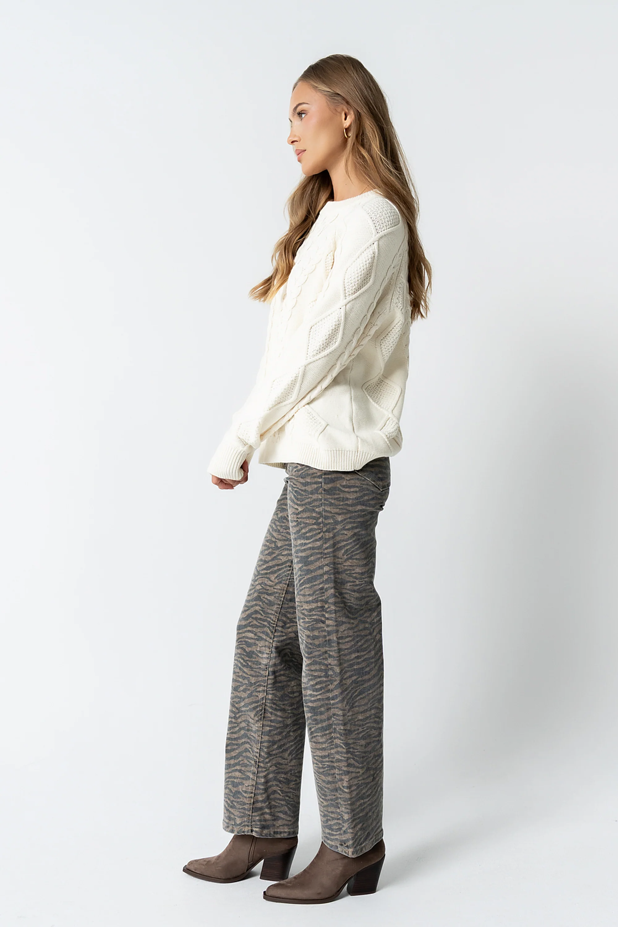 Avia Wide Leg Jeans - Image 6