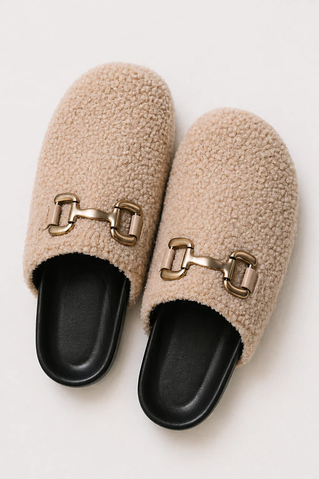 Azalea Clogs in Beige - FINAL SALE - Image 3