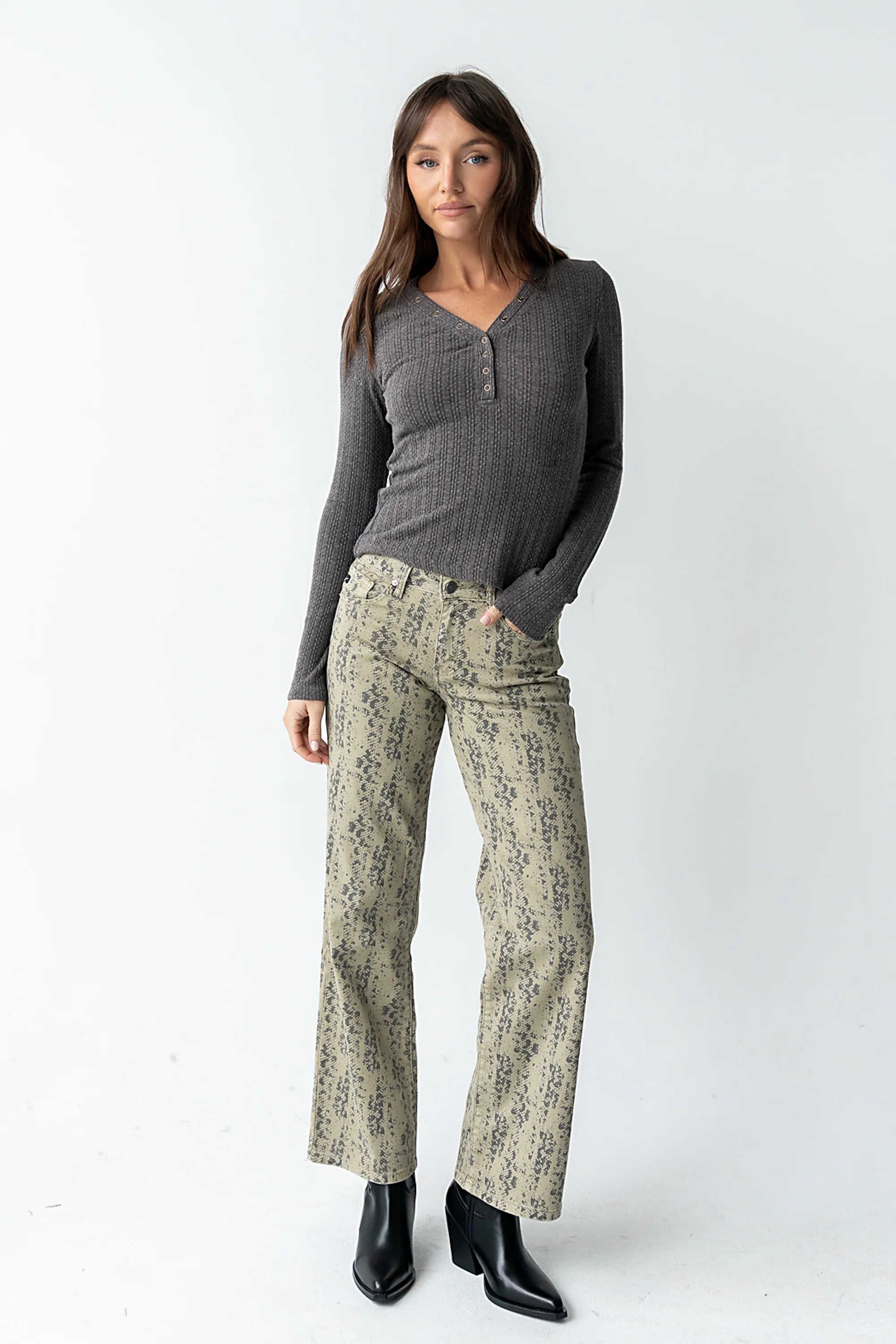Bailey Straight Leg Jeans - Image 2