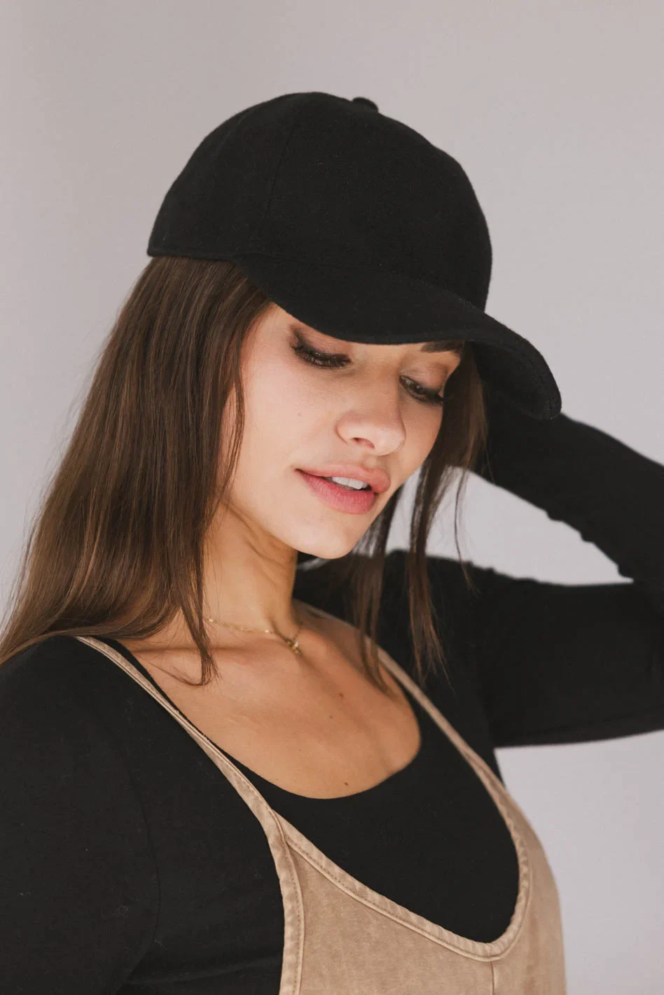Basic Baseball Cap in Black - FINAL SALE - Image 3