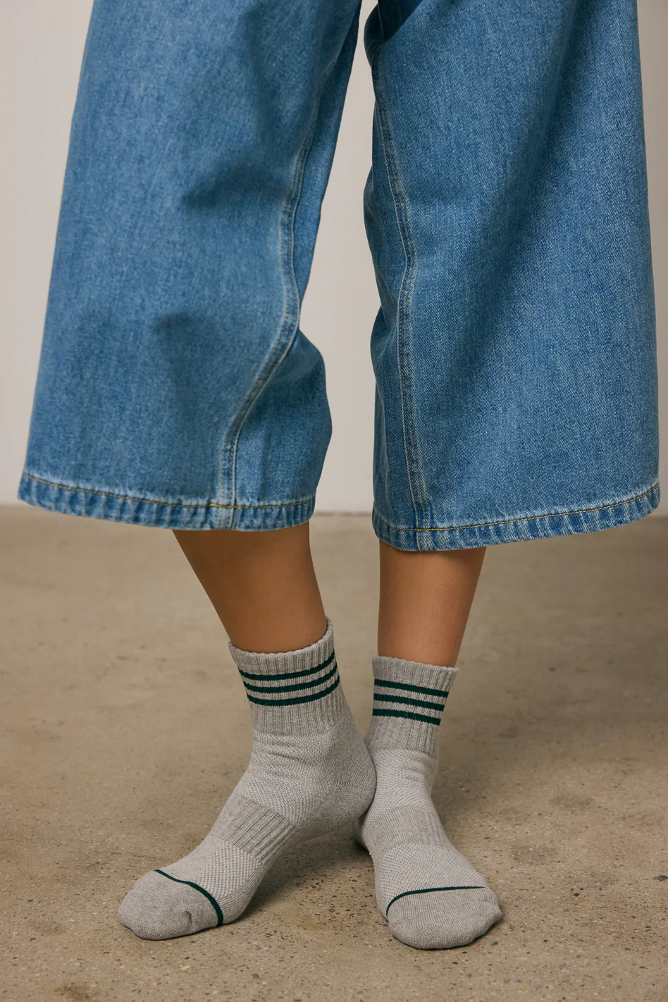 Basic Stripe Crew Sock in Grey - Image 2