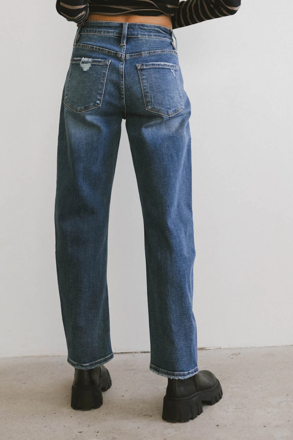 Brenda Barrel Jeans - FINAL SALE - Image 5