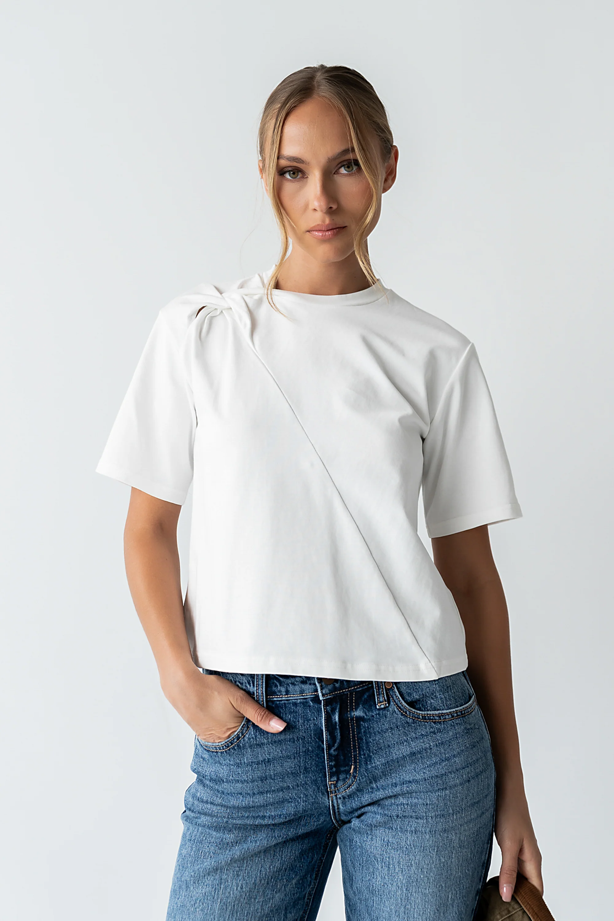 Buckley Knot Top in White - FINAL SALE - Image 5