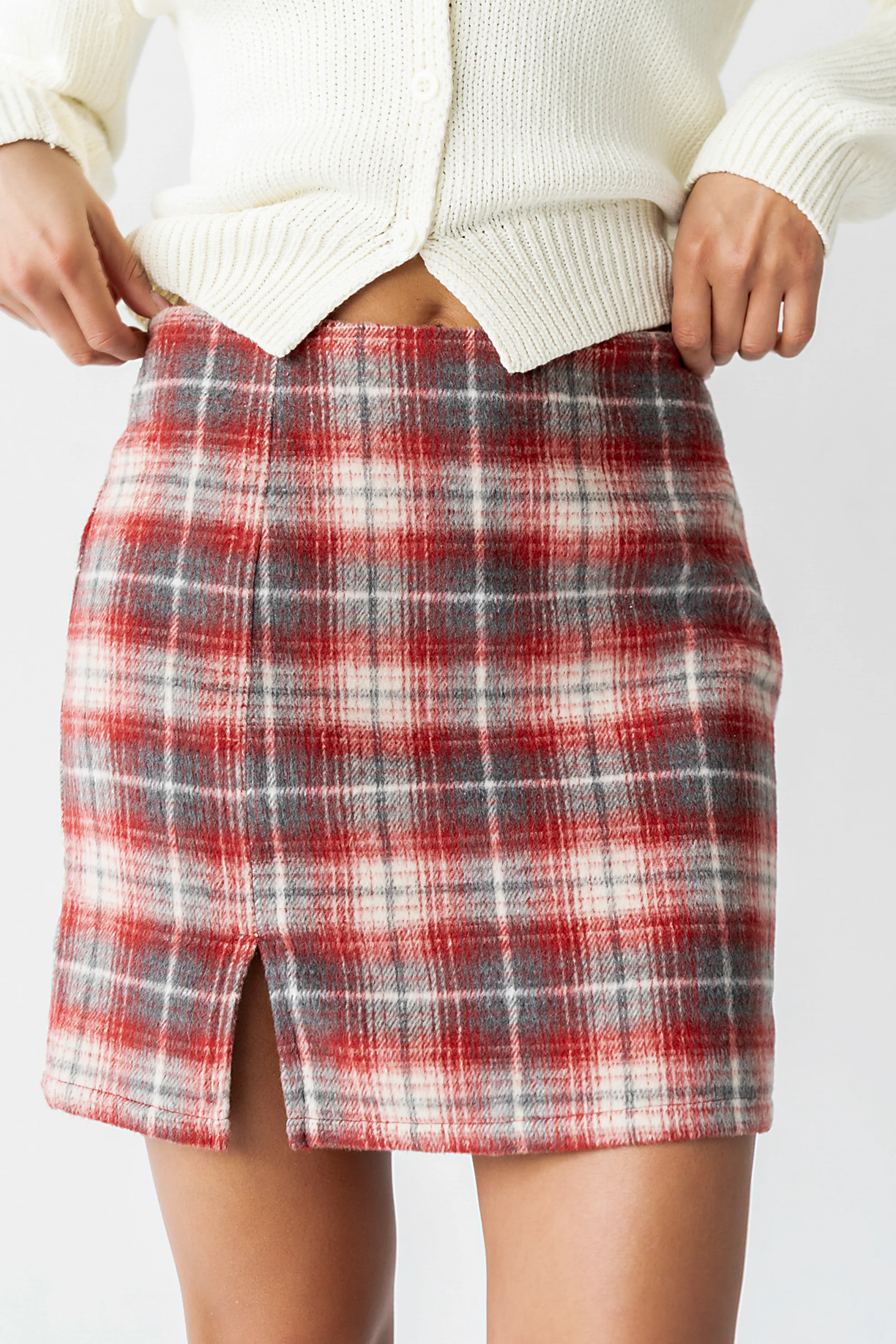 Callie Plaid Mini Skirt in Red - FINAL SALE - Image 4