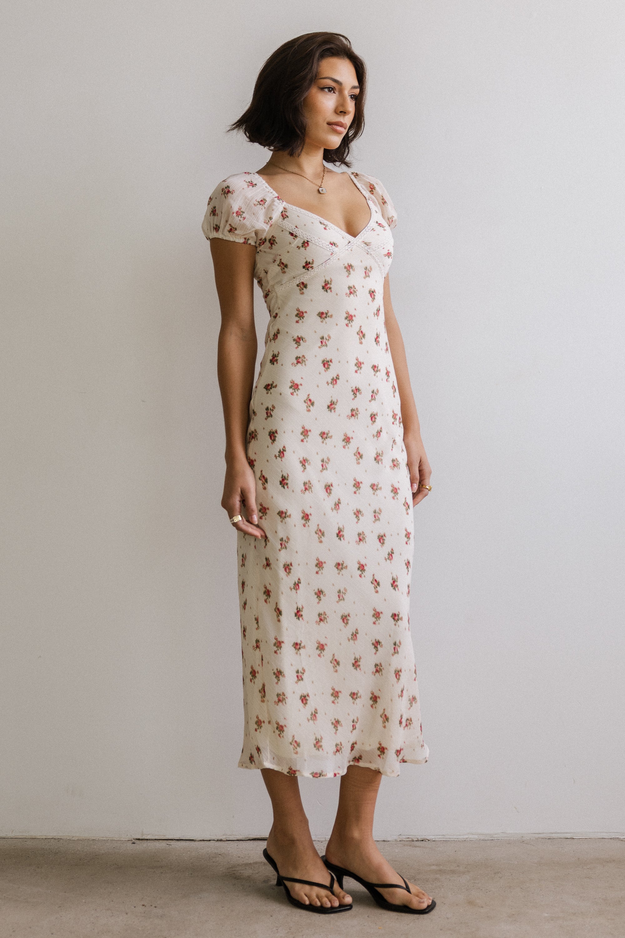 Cammie Floral Maxi Dress in Cream - FINAL SALE - Image 4