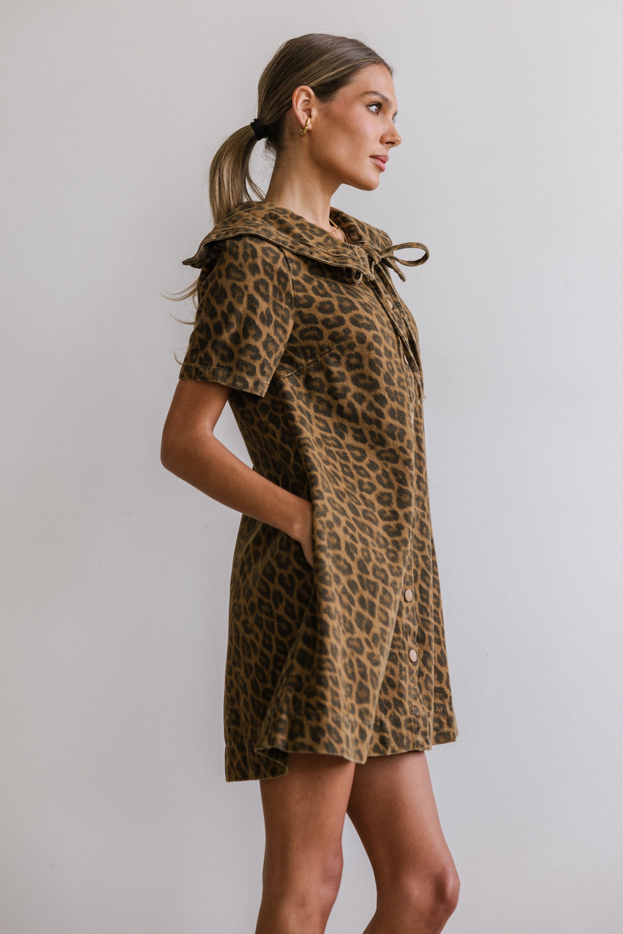 Camryn Collared Baby Doll Dress in Leopard - FINAL SALE - Image 3