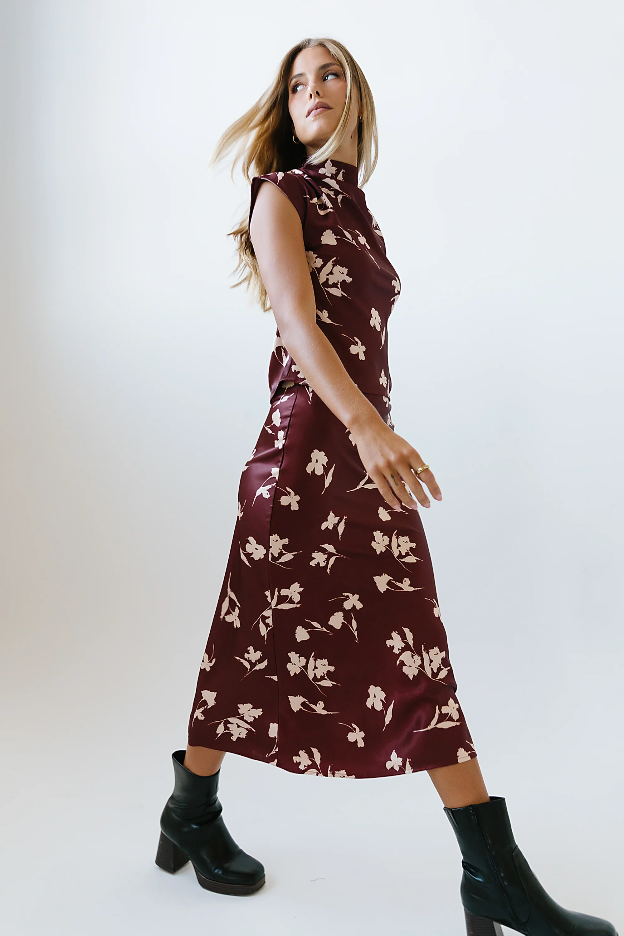 Carsyn Floral Maxi Skirt in Red-Brown - FINAL SALE - Image 2