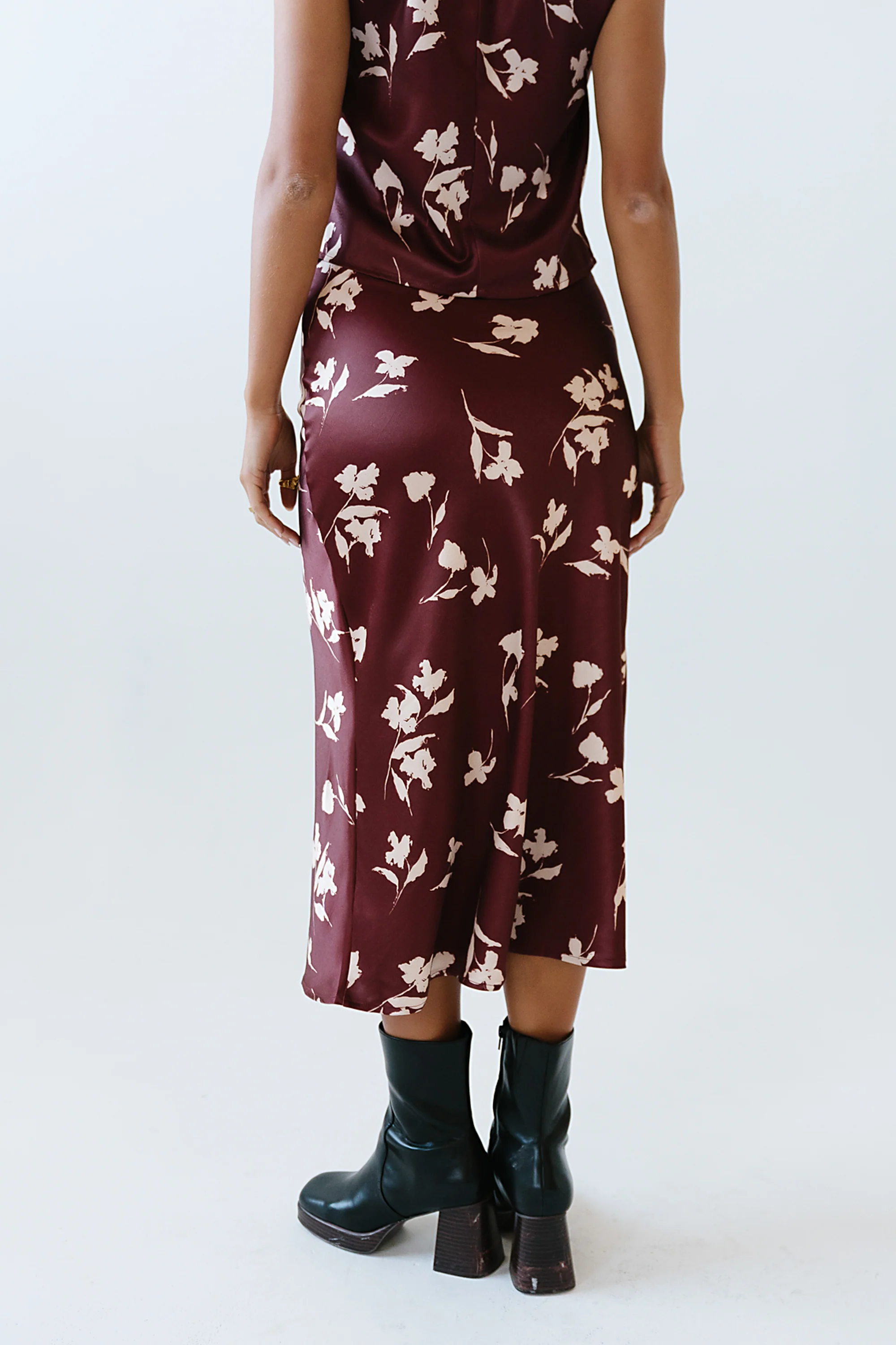 Carsyn Floral Maxi Skirt in Red-Brown - FINAL SALE - Image 4