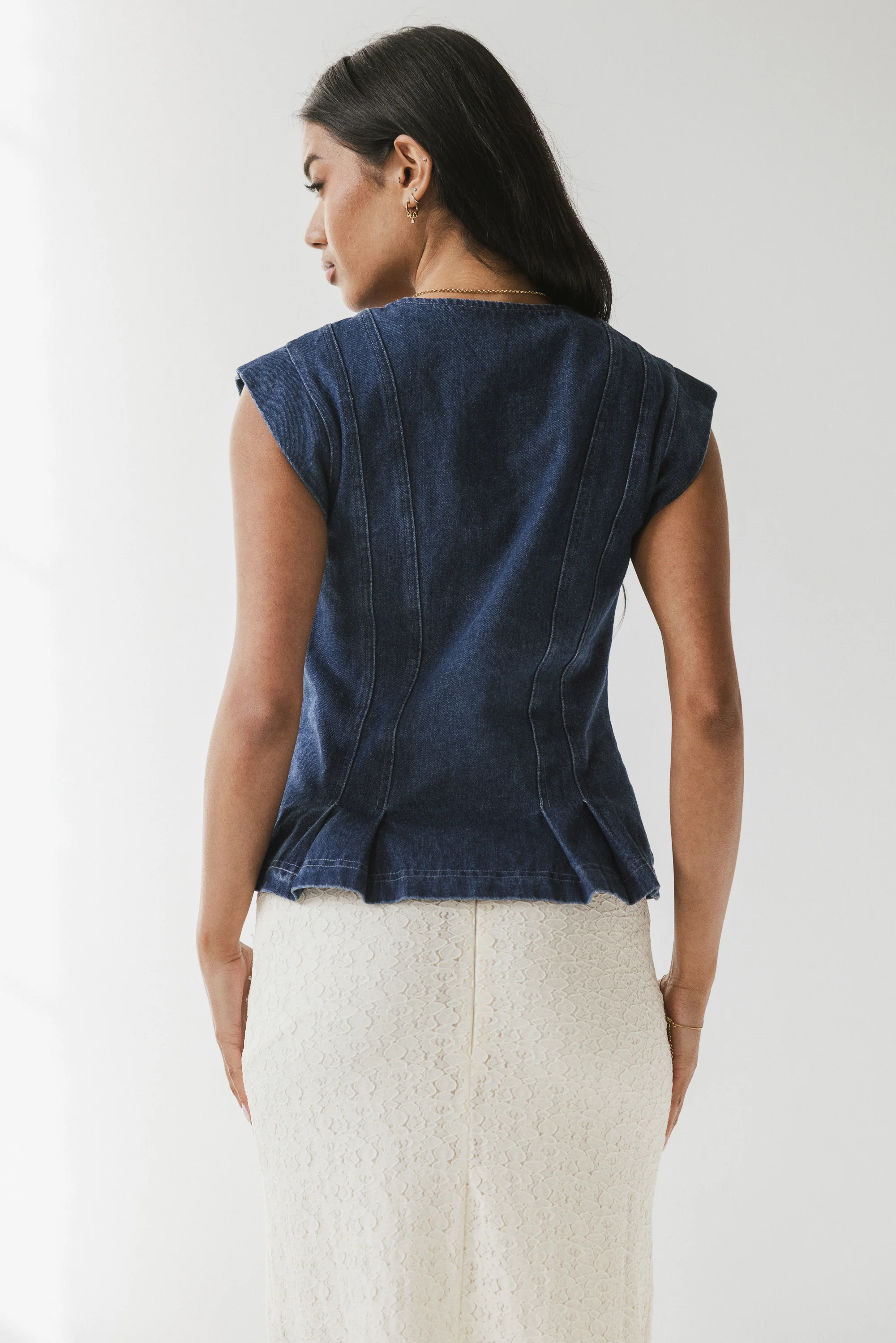 Cassie Pleated Blouse in Medium Wash - Image 5