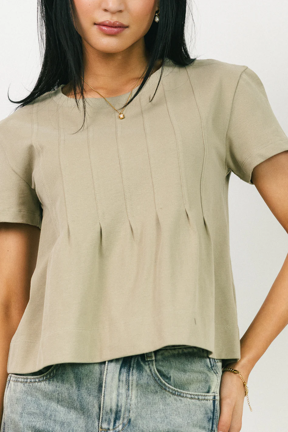 Cattelain Pleated Top in Olive - FINAL SALE - Image 5