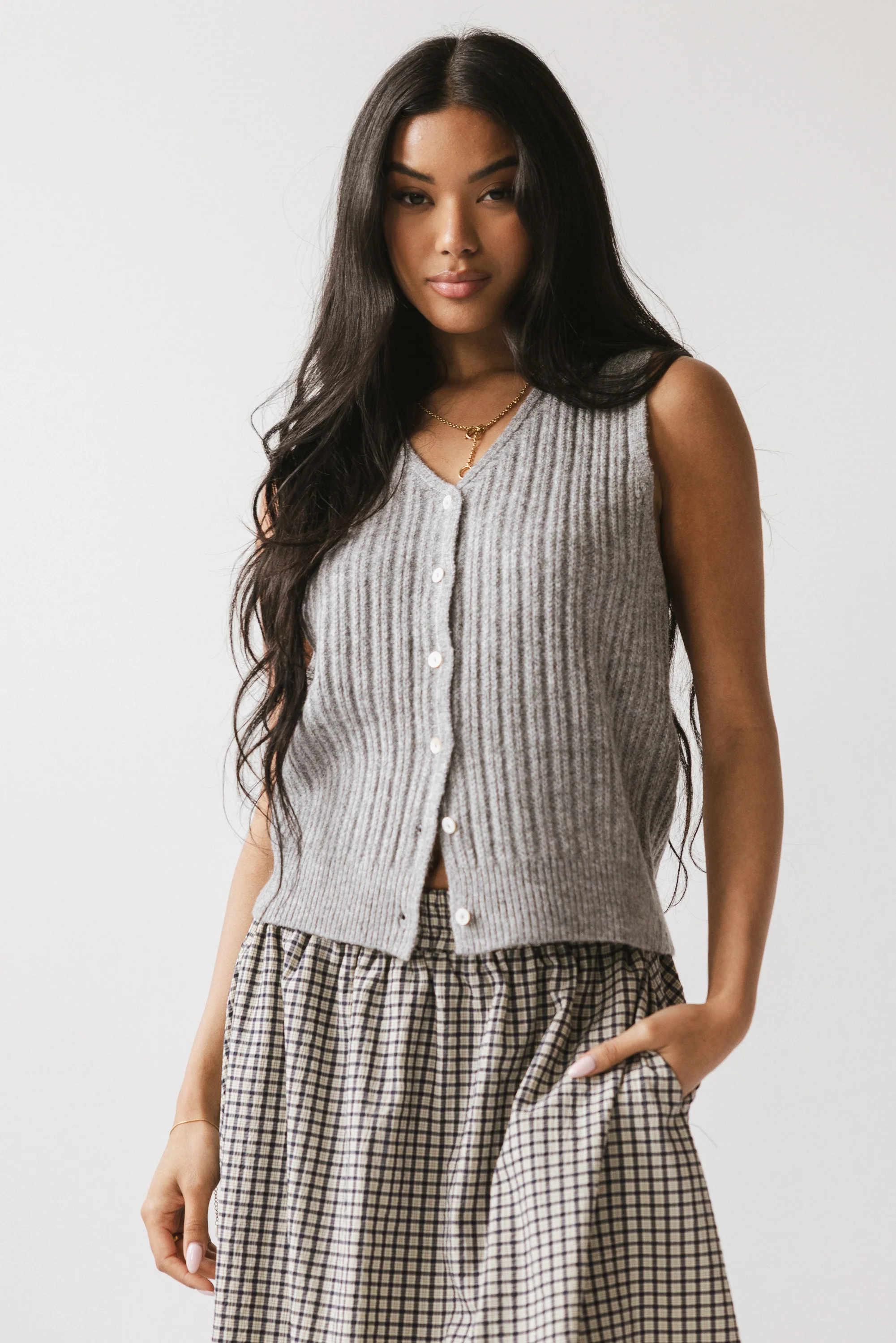 Cindy Sweater Vest in Heather Grey - FINAL SALE - Image 2