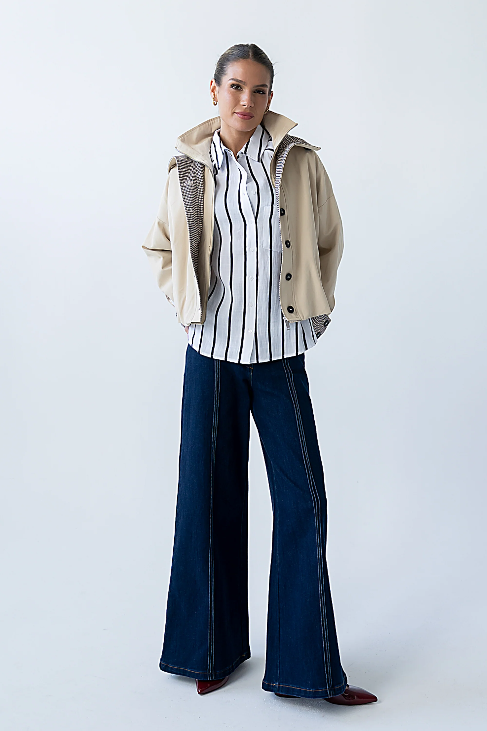 Colette Oversized Trench Jacket in Khaki - Image 4