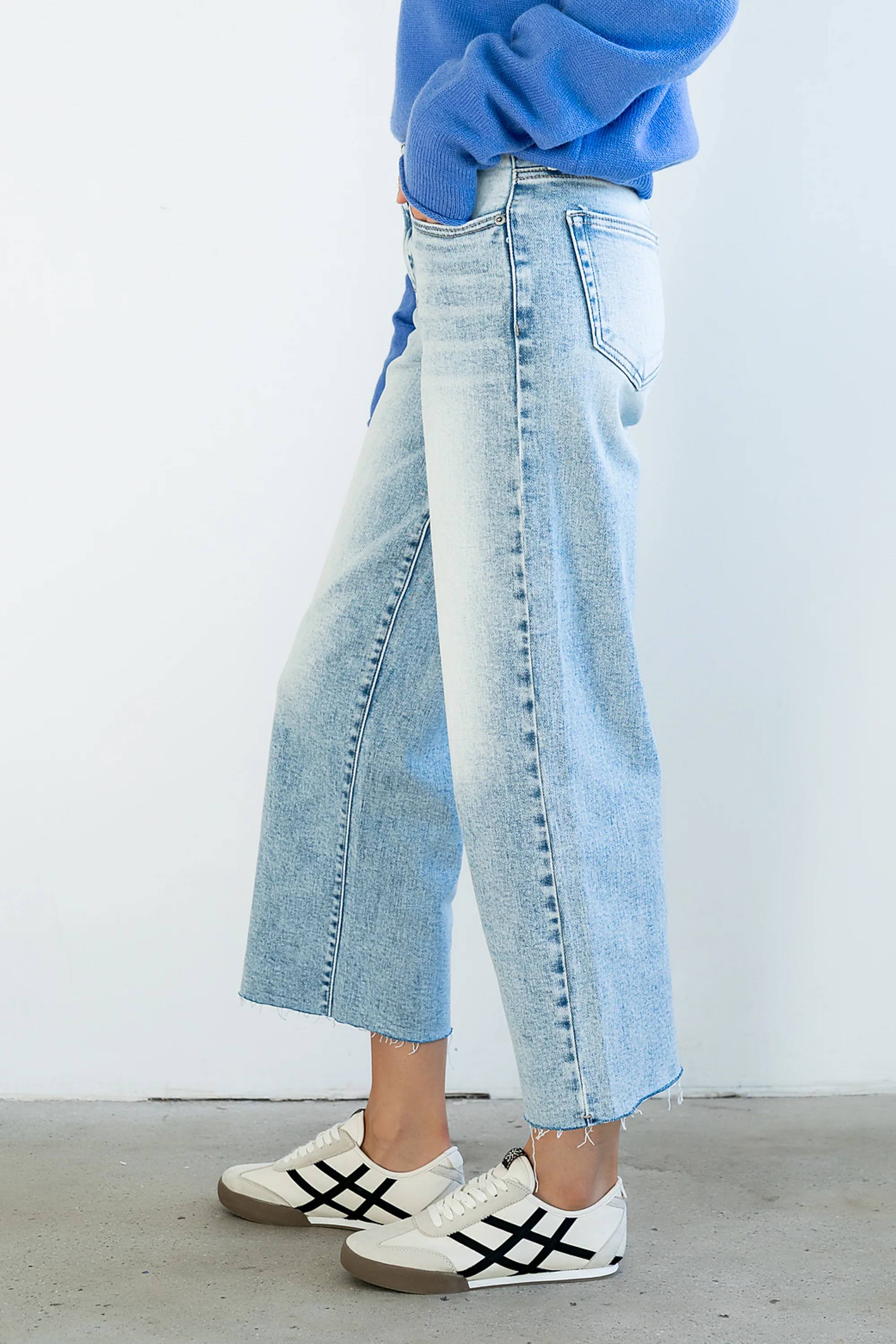 Colette Wide Leg Jeans in Light Wash - Image 7
