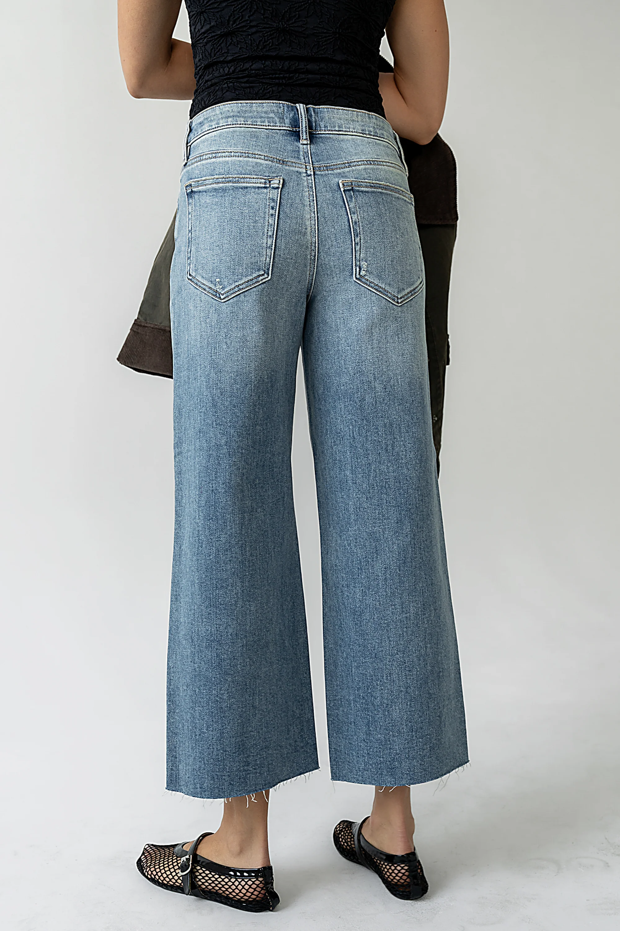 Colette Wide Leg Jeans in Vintage Medium Wash - Image 2