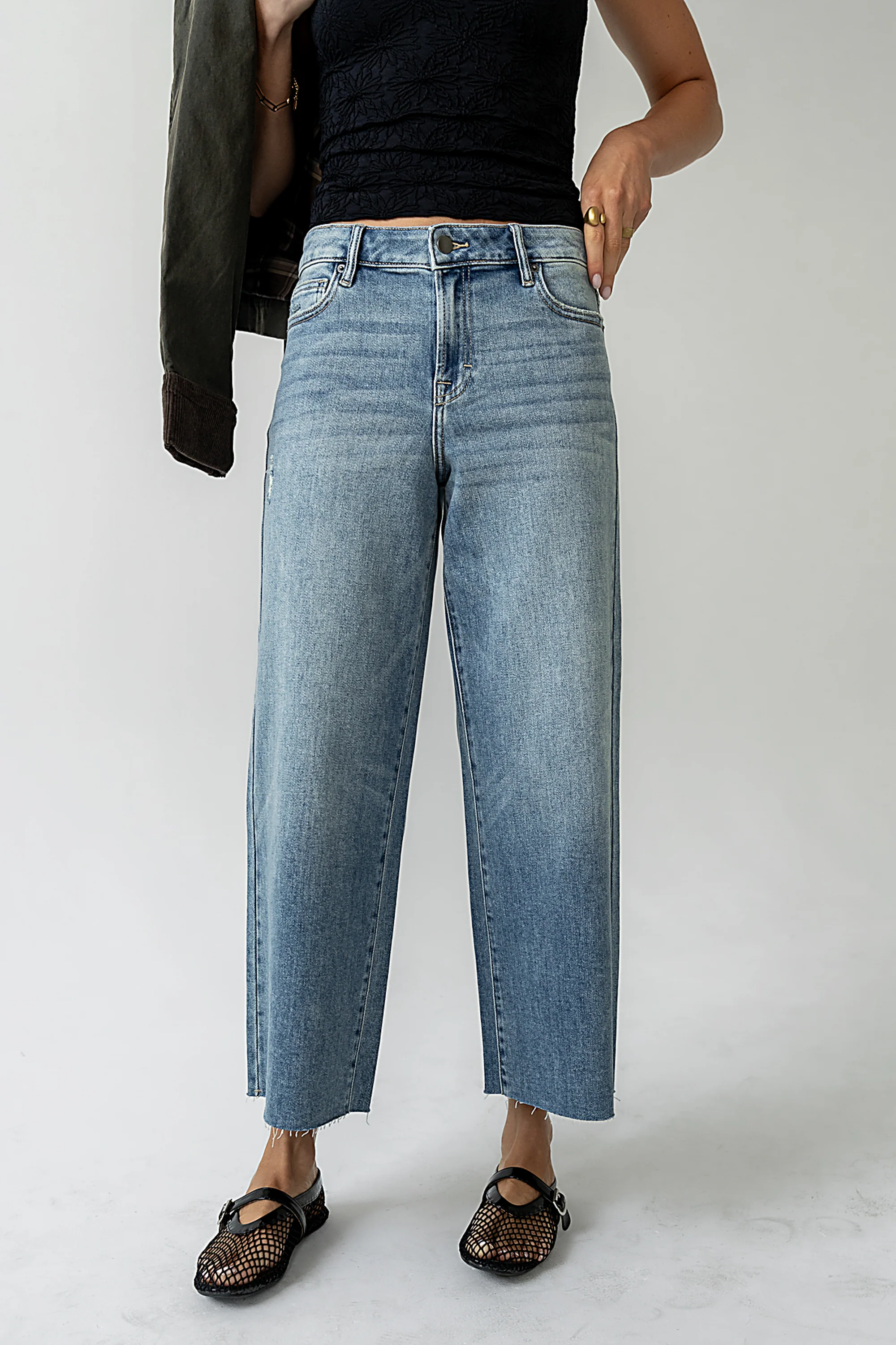 Colette Wide Leg Jeans in Vintage Medium Wash - Image 4