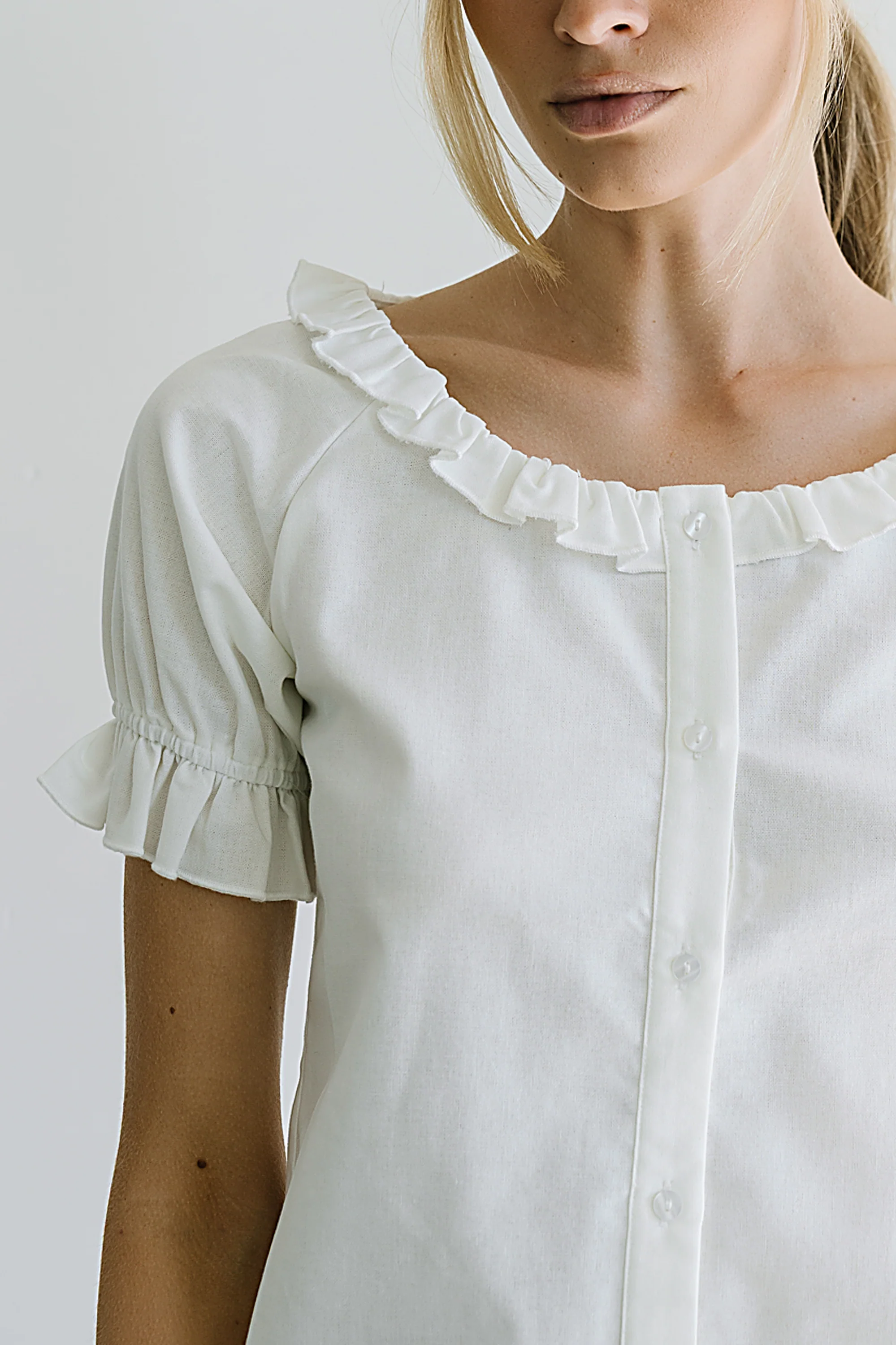 Connie Ruffle Blouse in Cream - FINAL SALE - Image 2