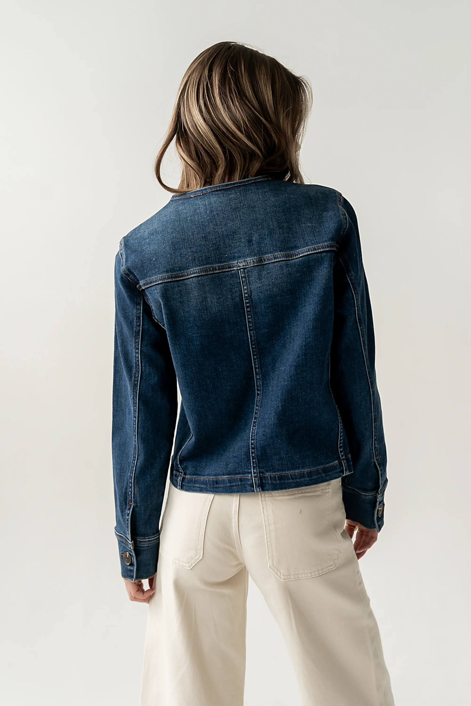 Cozette Barrel Jacket in Dark Wash - Image 4