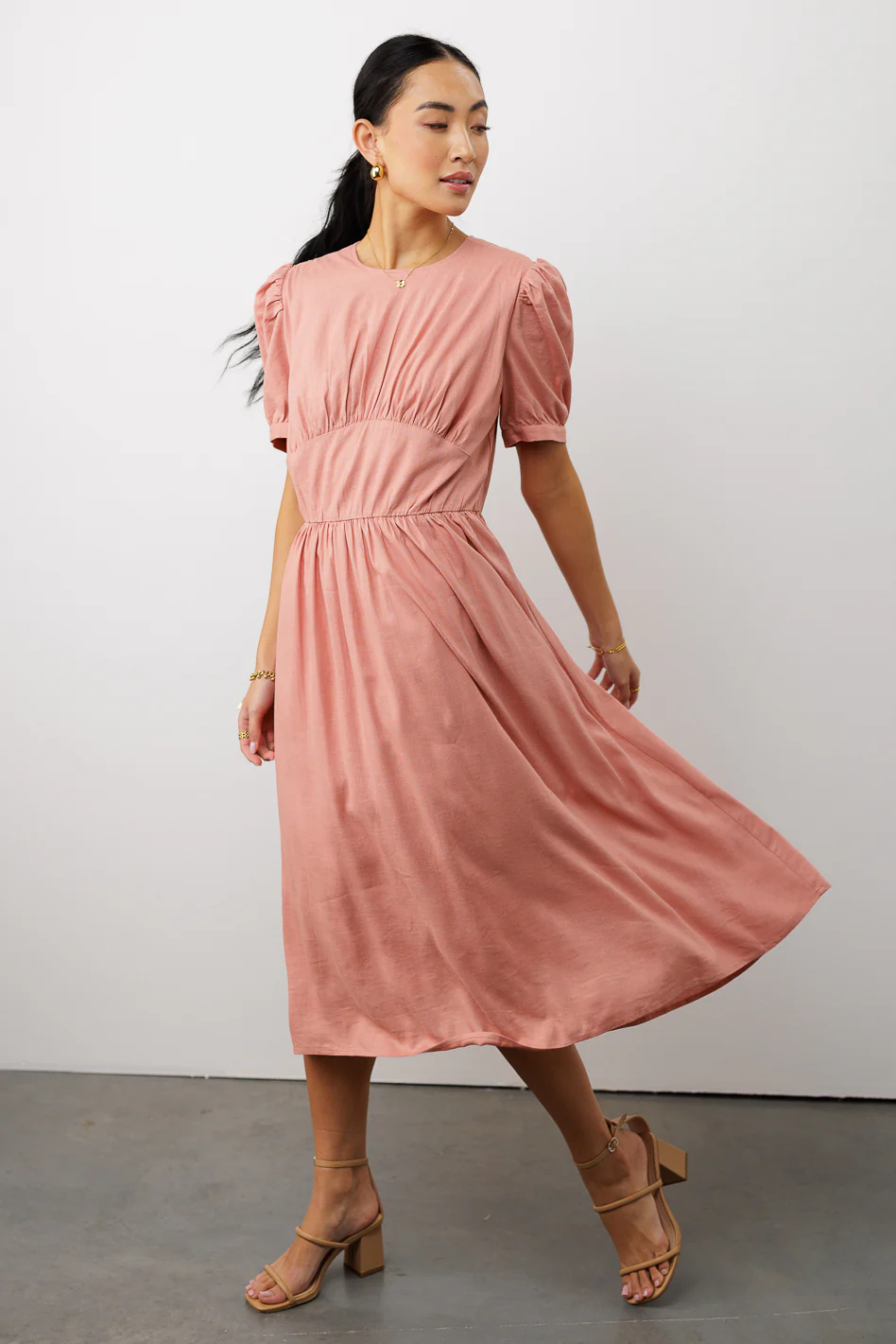 Cyrus Midi Dress in Pink - FINAL SALE - Image 3
