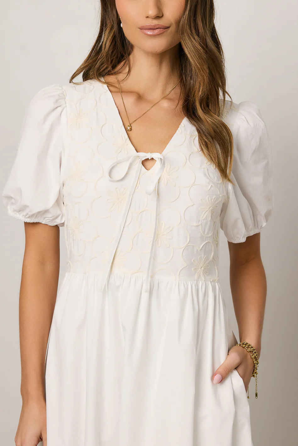 Jozette Floral Midi Dress in Off White - FINAL SALE - Image 2