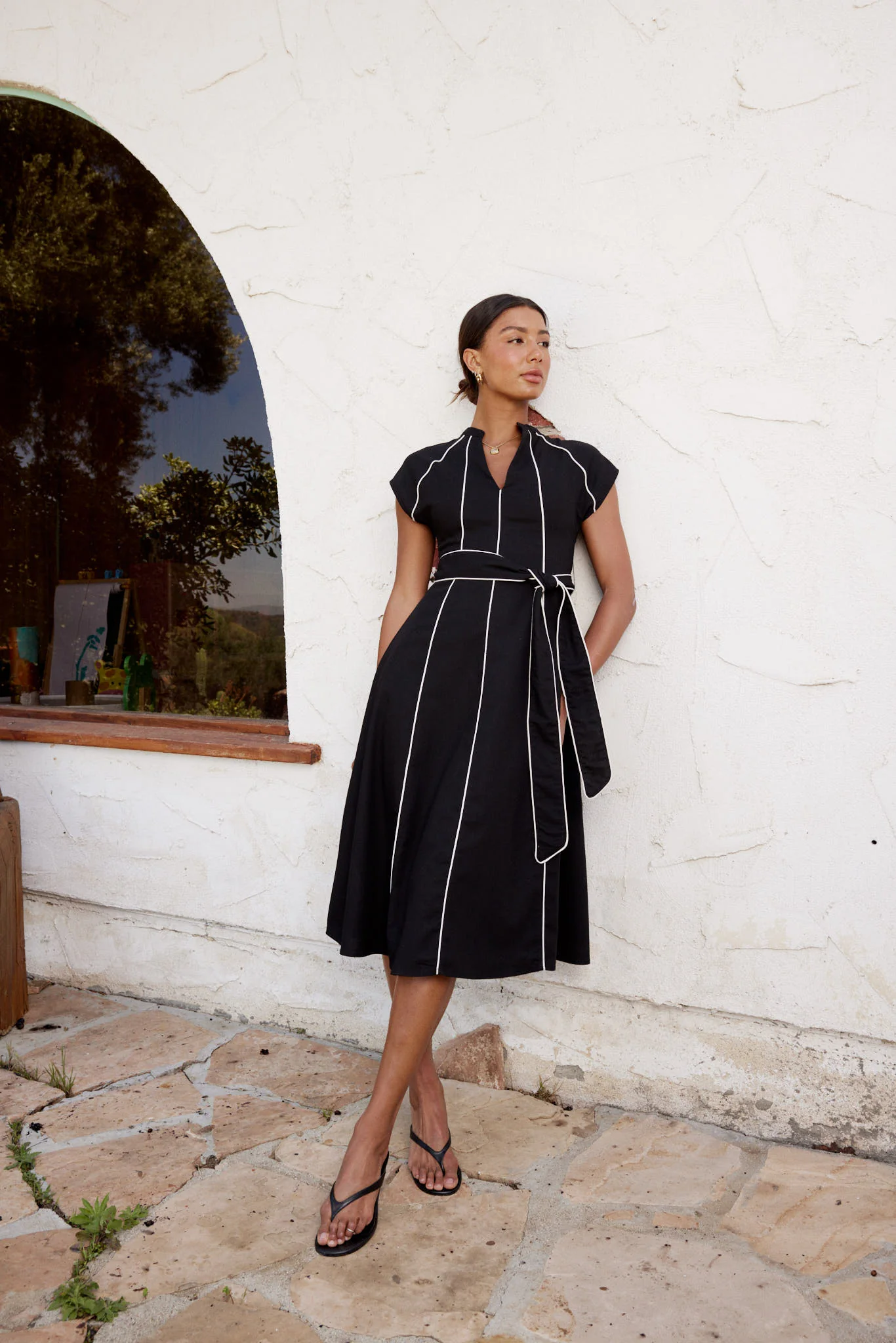 Edith Contrast Midi Dress in Black - FINAL SALE - Image 5