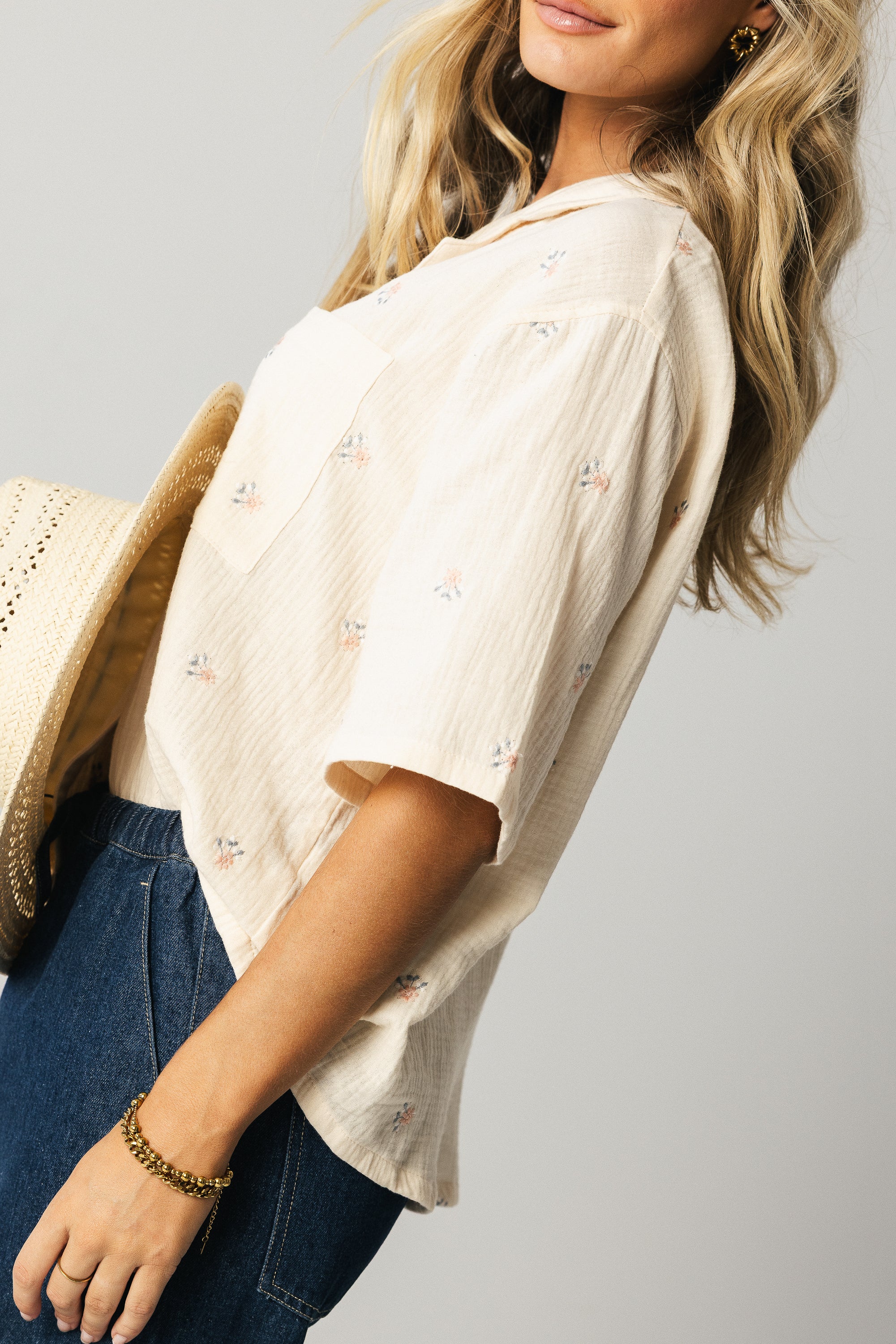 Elia Floral Blouse in Beige - Image 4
