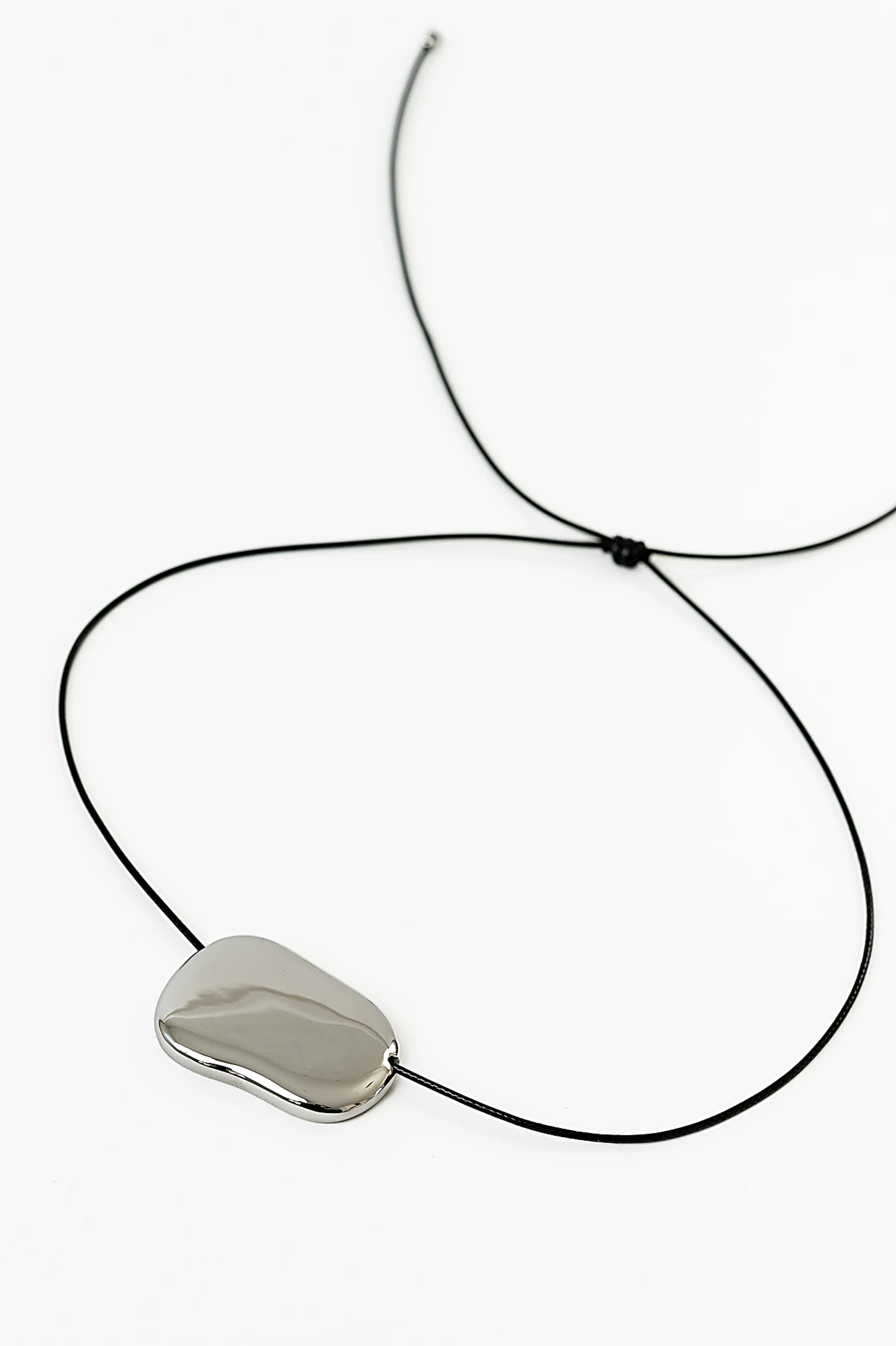Eliza Pendent Necklace - Image 2