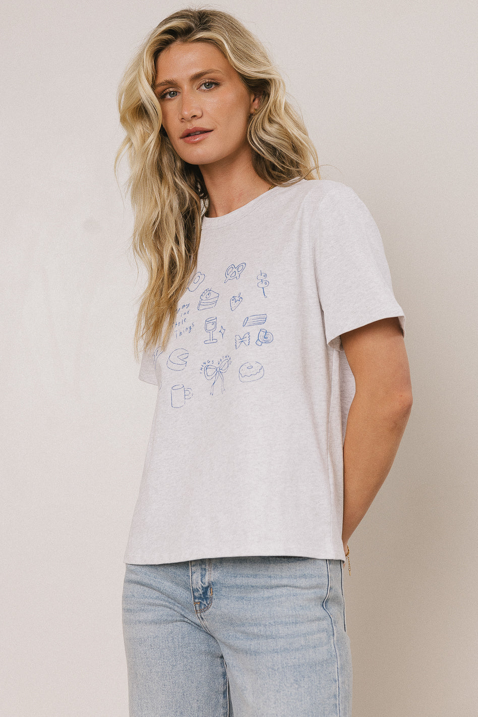 Eloise Graphic Tee - Image 5
