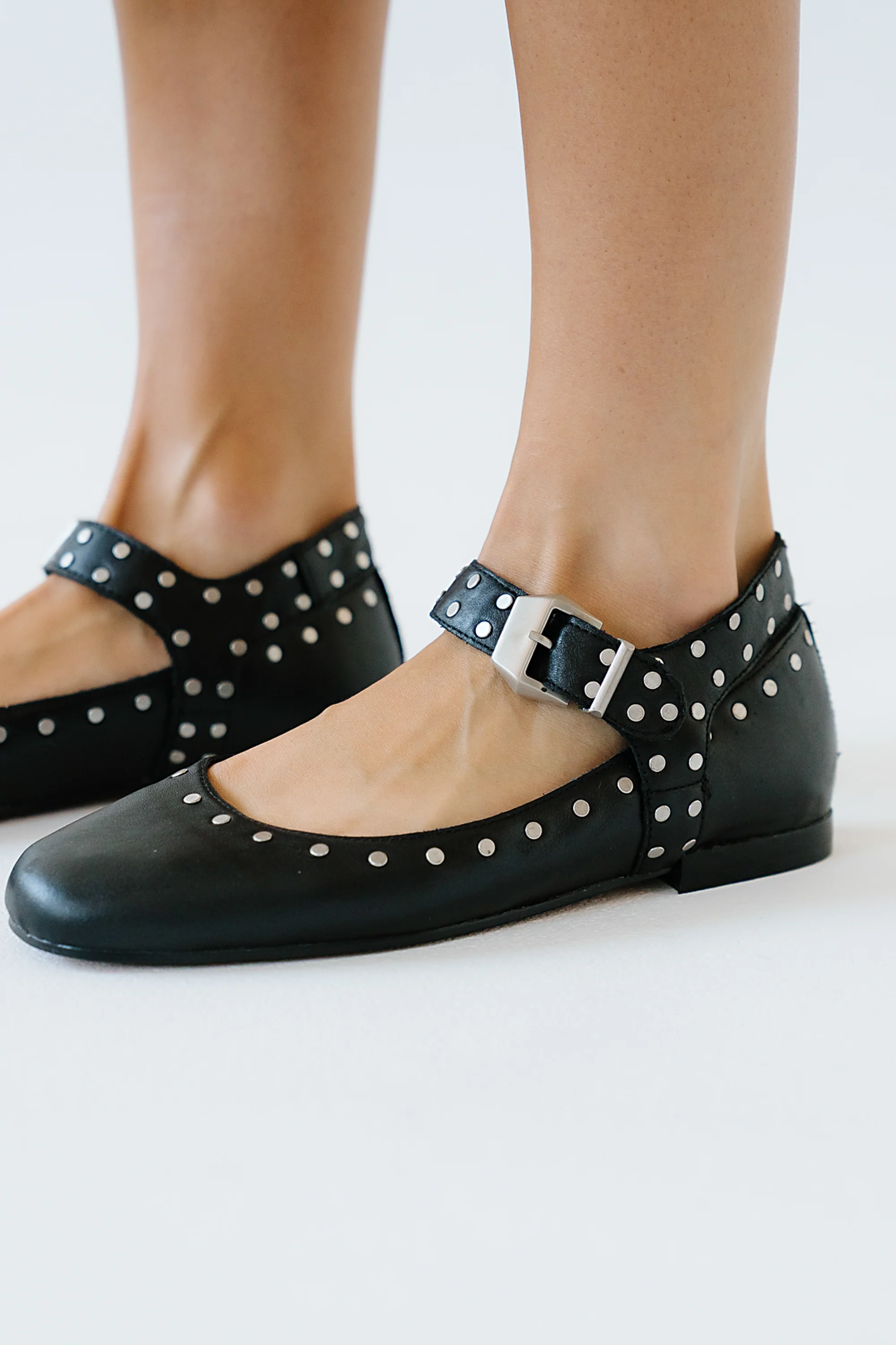 Elowyn Studded Flats - FINAL SALE - Image 3