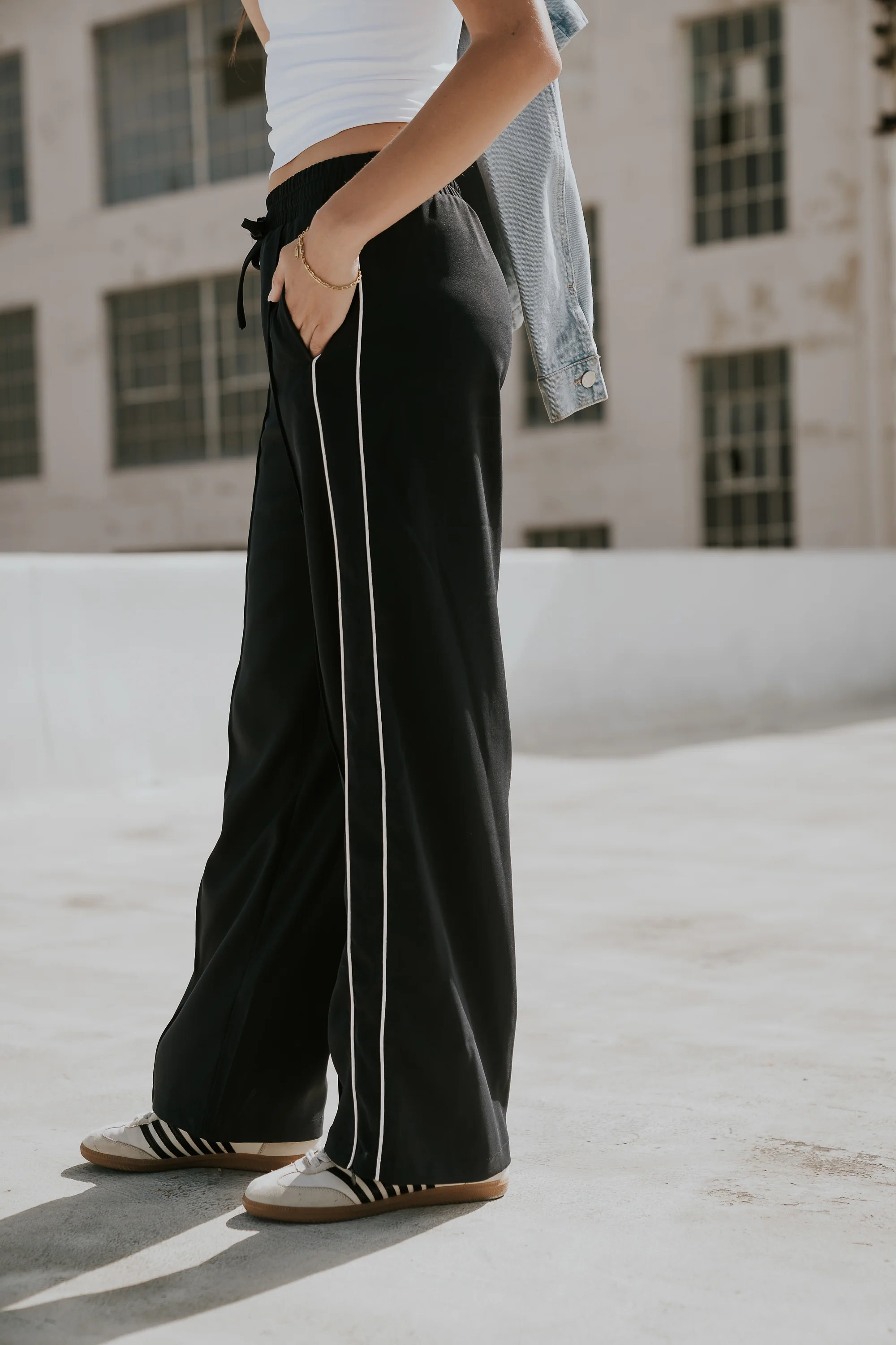 Emily Striped Wide Leg Pants in Navy - Image 5