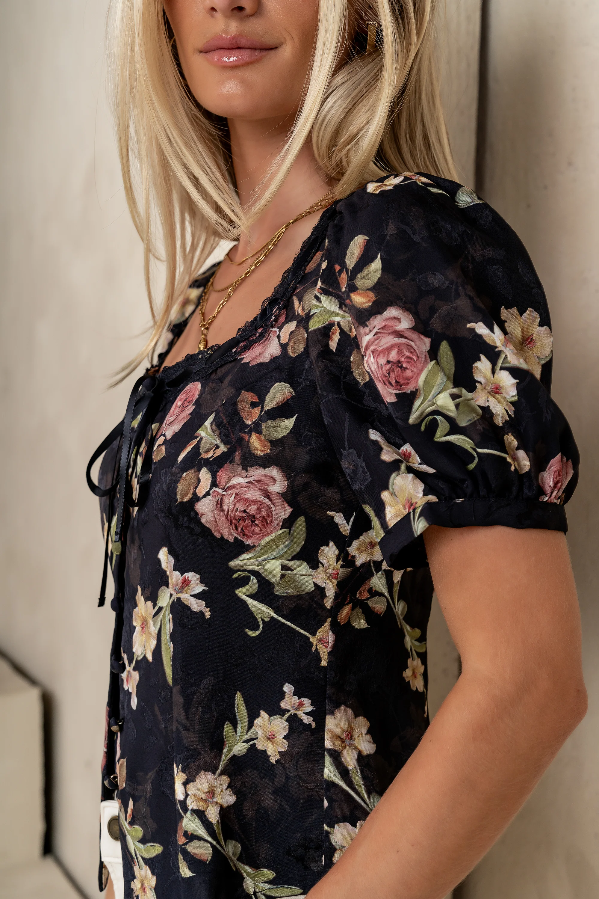 Faith Floral Blouse in Black - FINAL SALE - Image 2